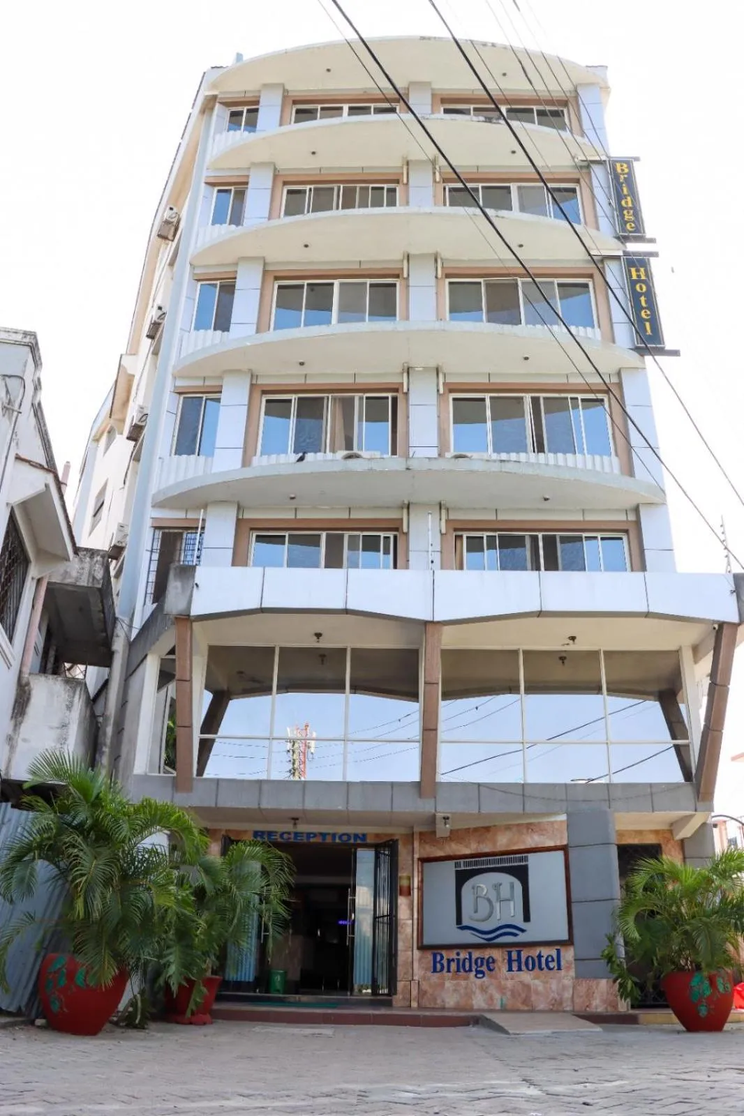 Property building in Bridge Hotel Mombasa