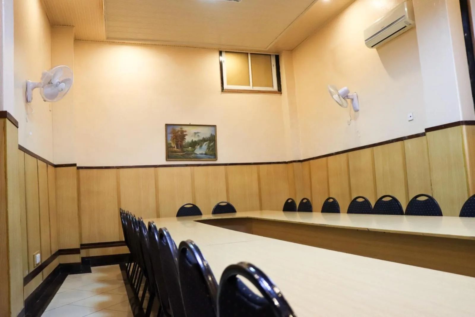 Meeting/conference room in Bridge Hotel Mombasa