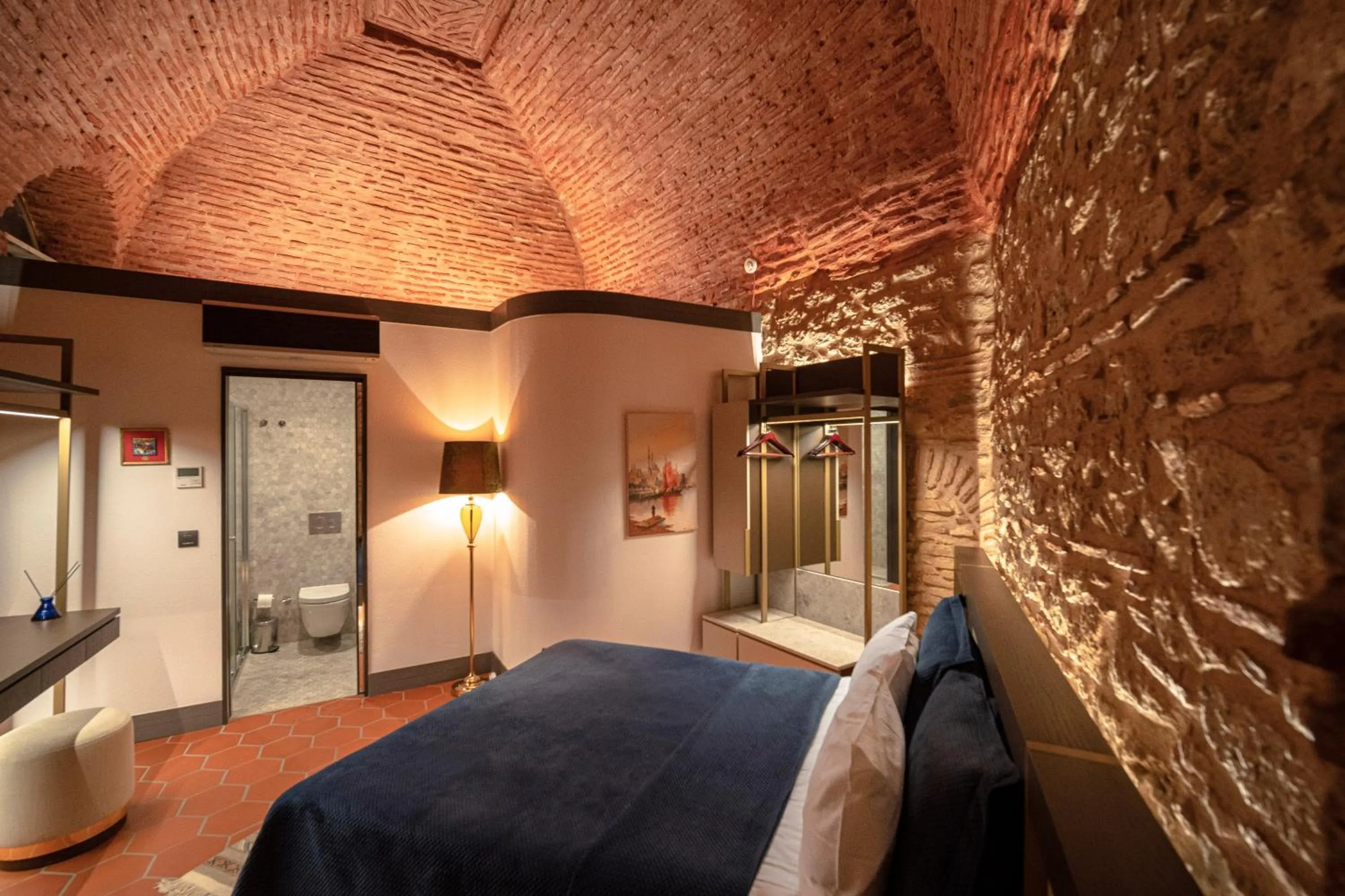 Bed in Han 1772 Hotel