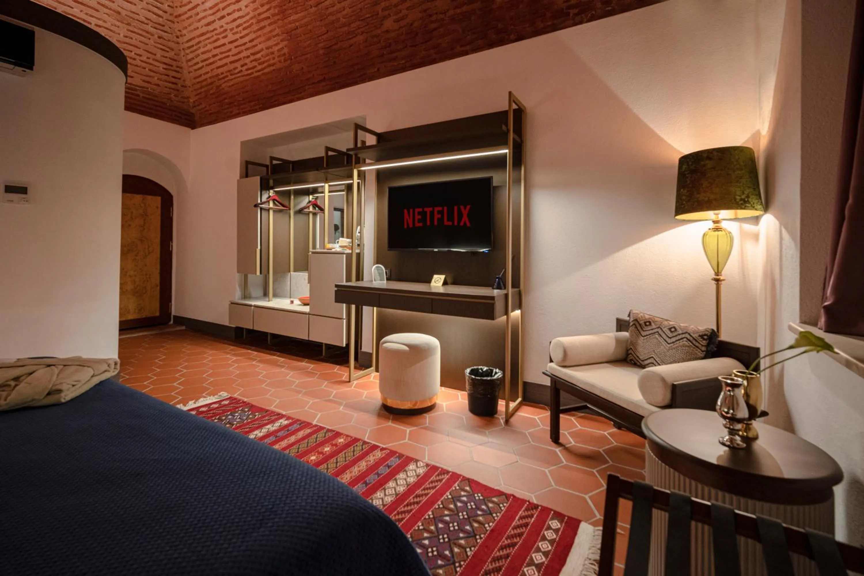 Bed in Han 1772 Hotel