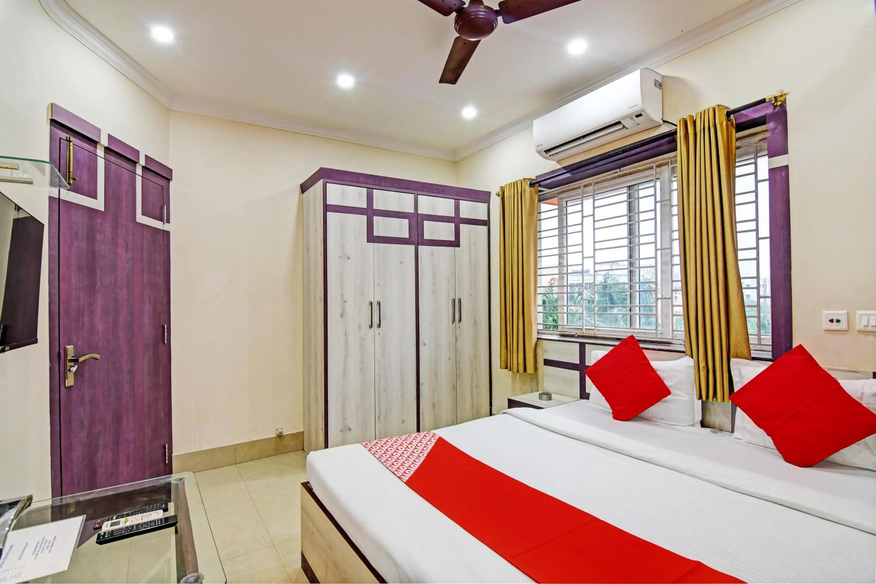 Bedroom, Bed in Hotel O Annapurna Plaza