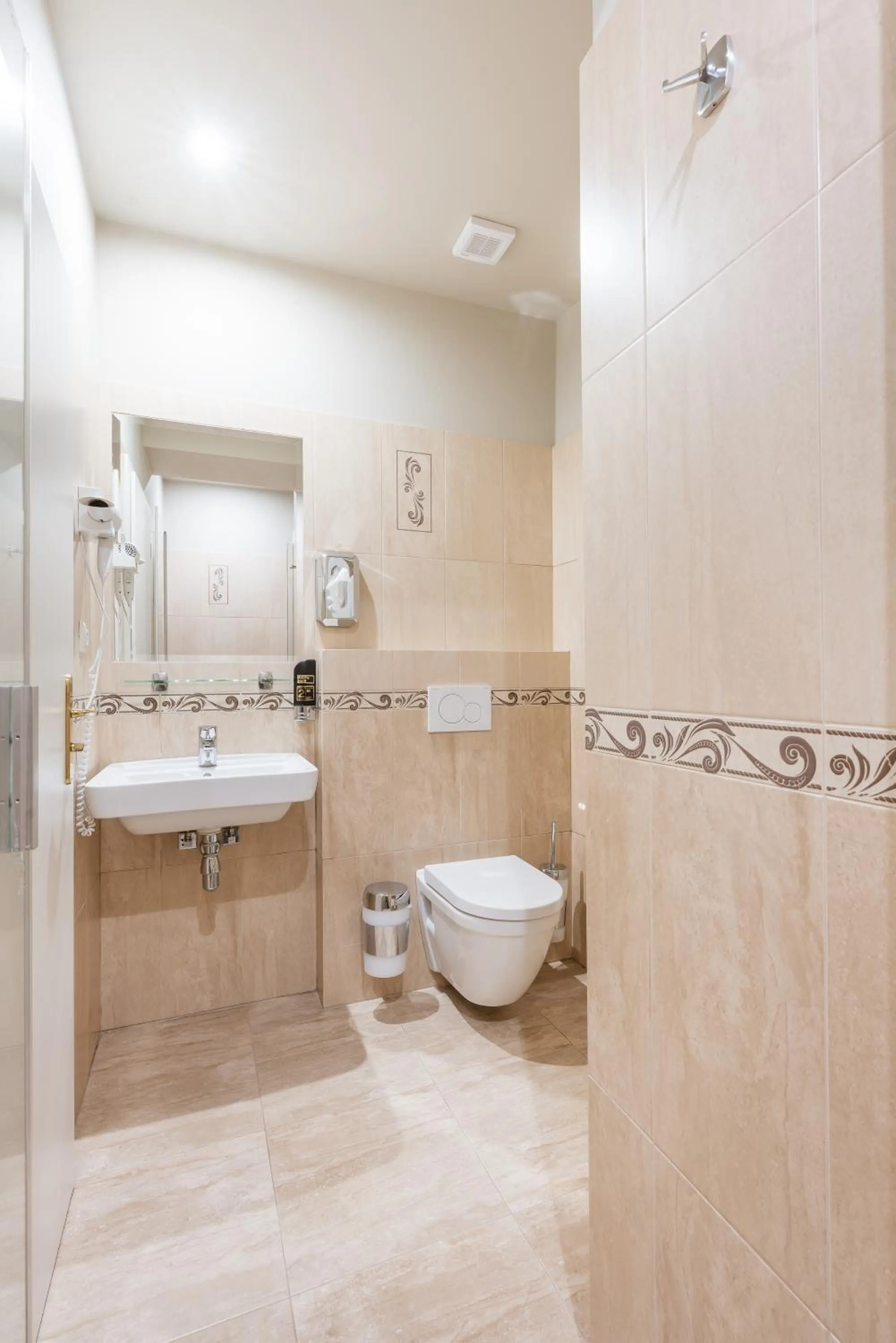 Toilet in Hotel Plumlov