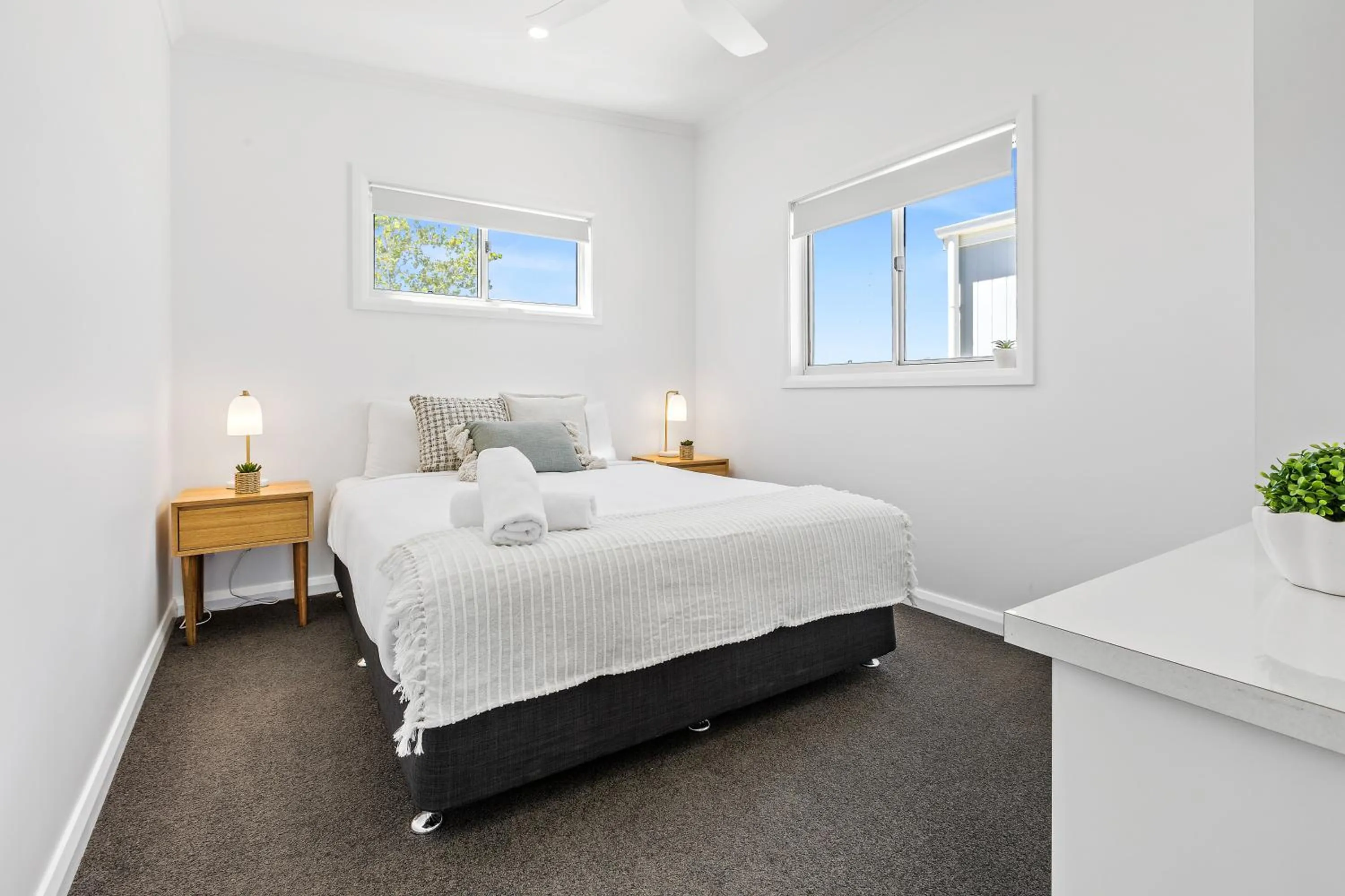 Bedroom, Bed in Tasman Holiday Parks - Lake Mulwala