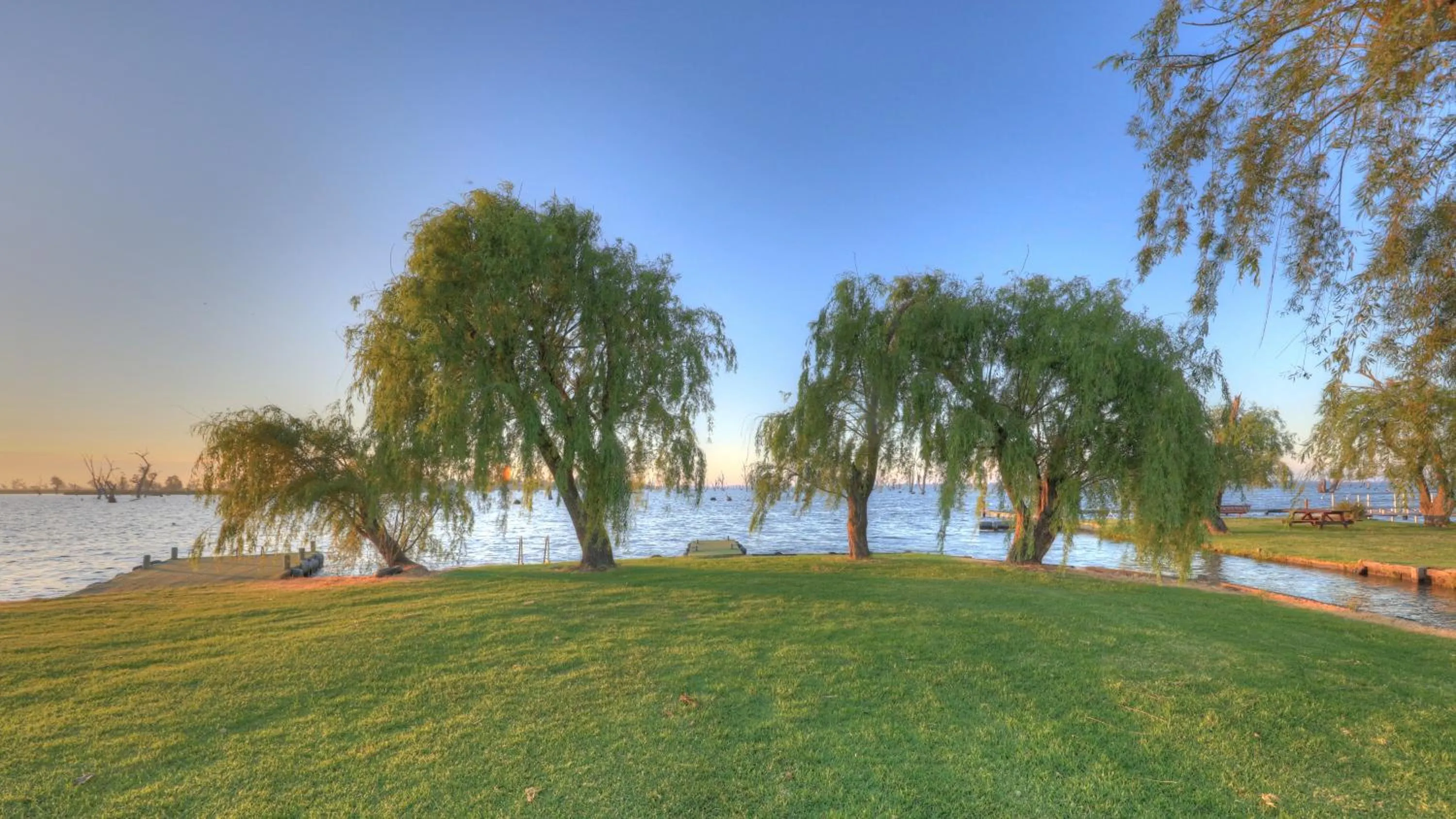 Lake view in Tasman Holiday Parks - Lake Mulwala