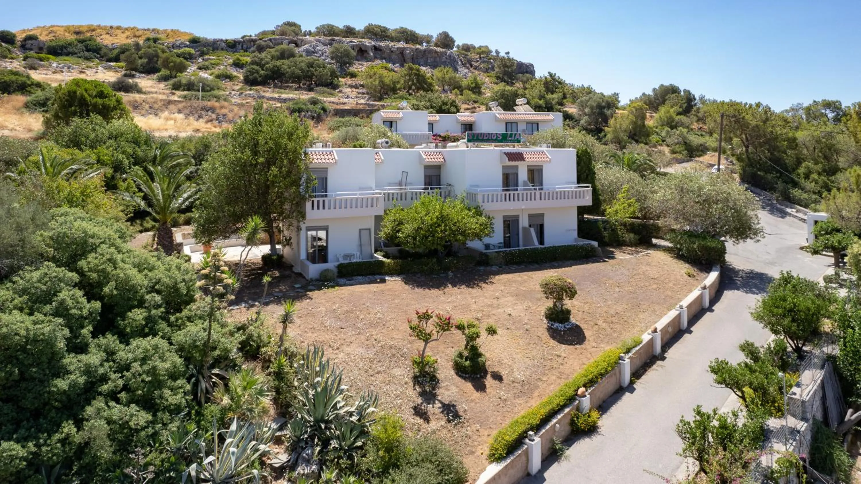 Property building, Bird's-eye View in Ziakis