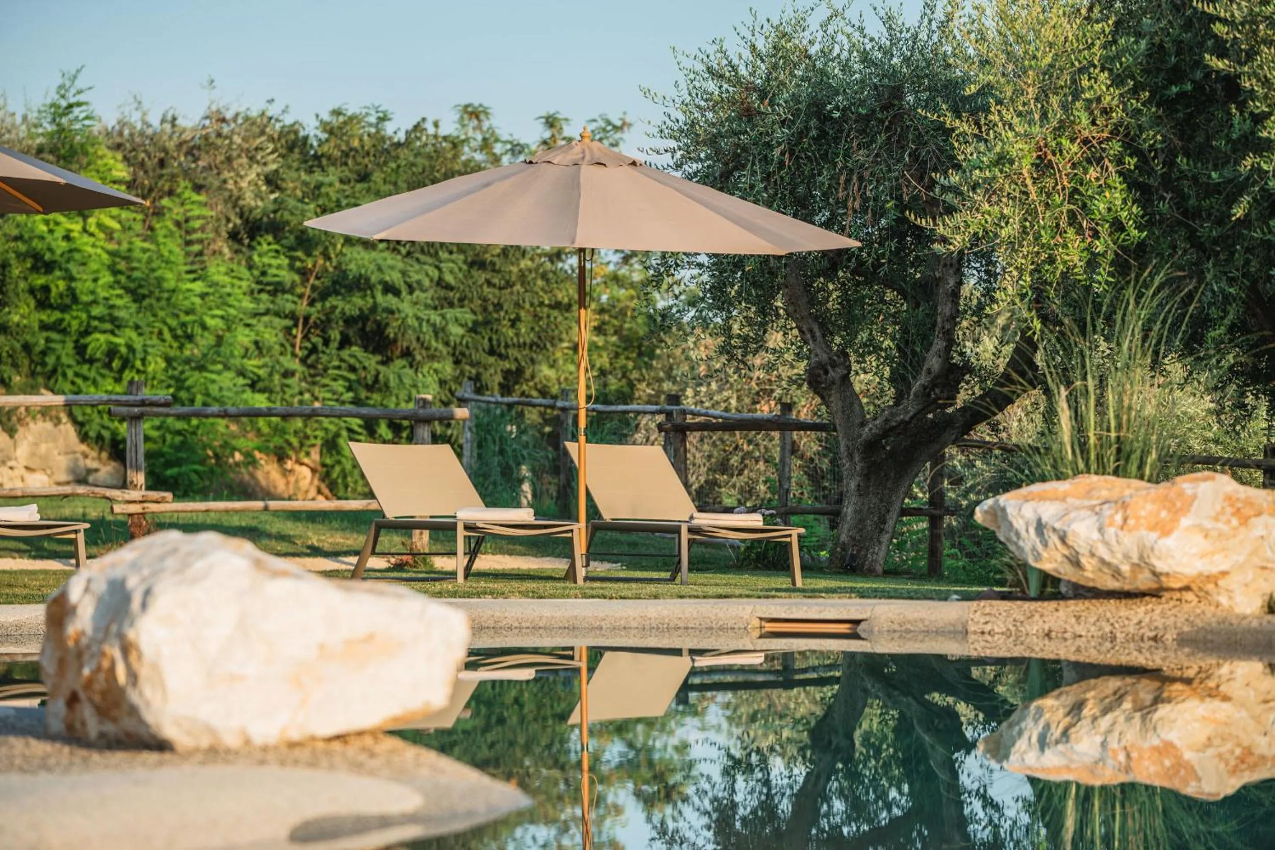 Swimming pool in Privilegium Lazise