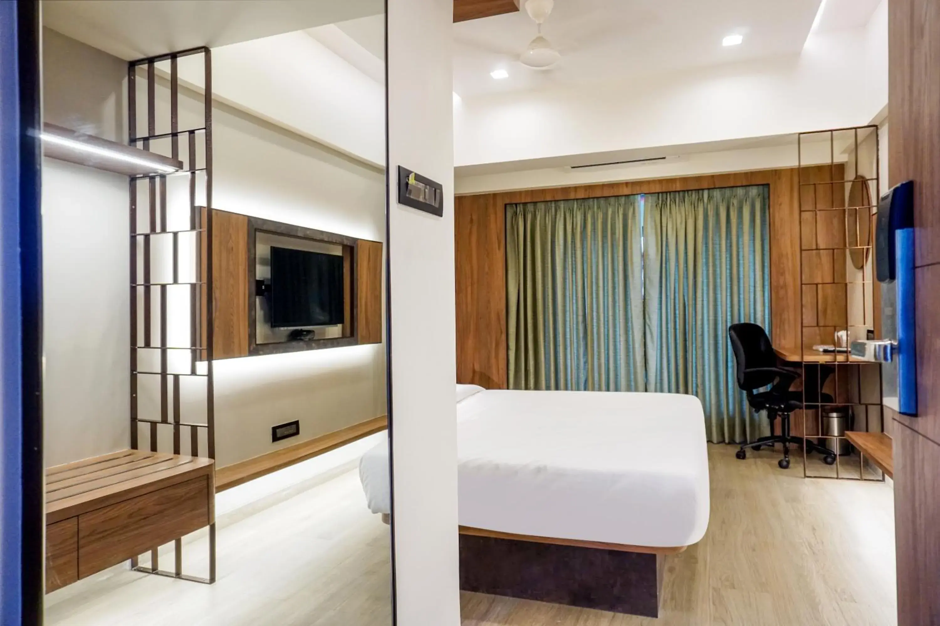 Superior Double Room in Hotel Olten Superior Double Room in Hotel Olten