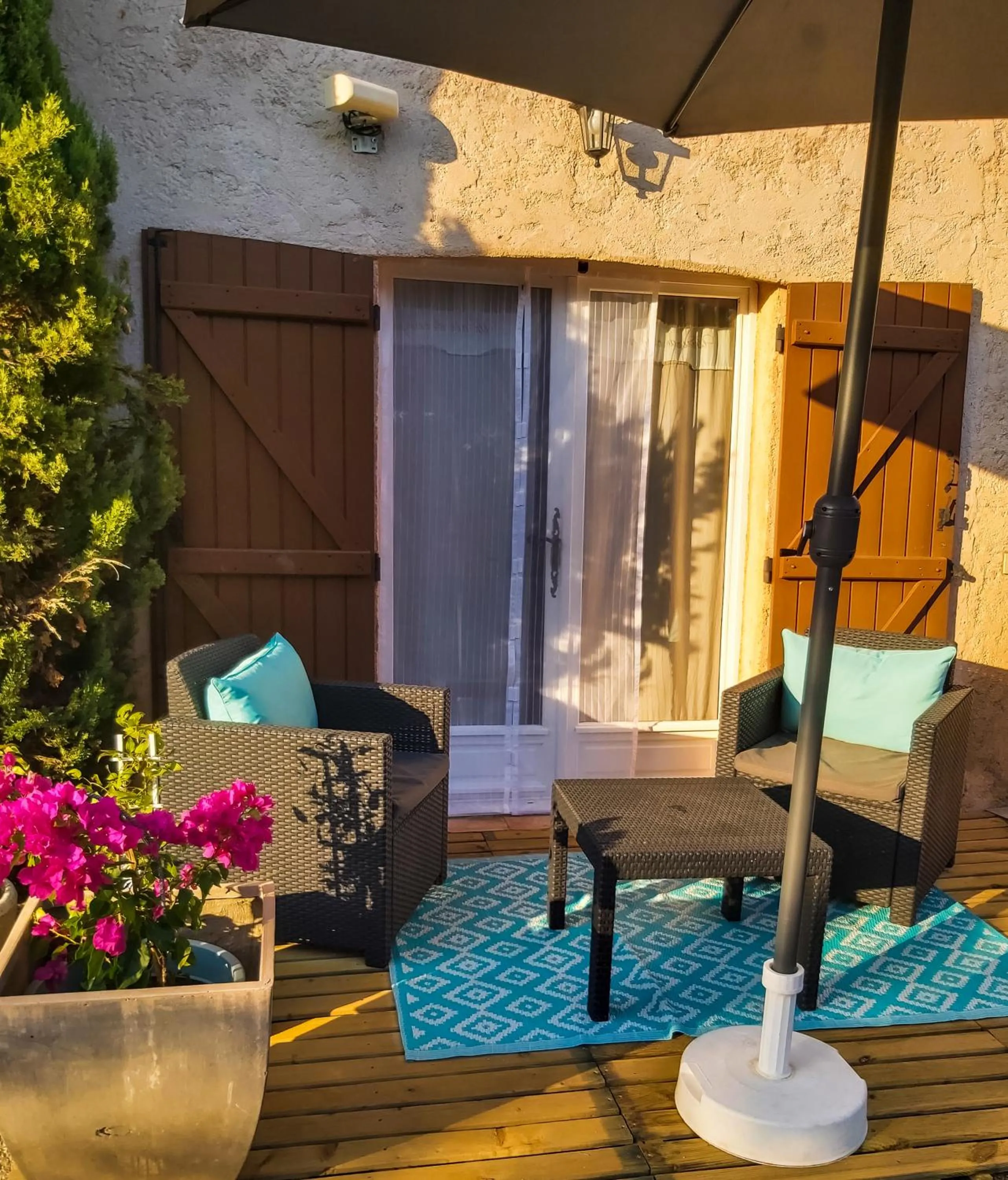 Balcony/Terrace in Etoilevacances Chambres d hotes Campagne en Lavande