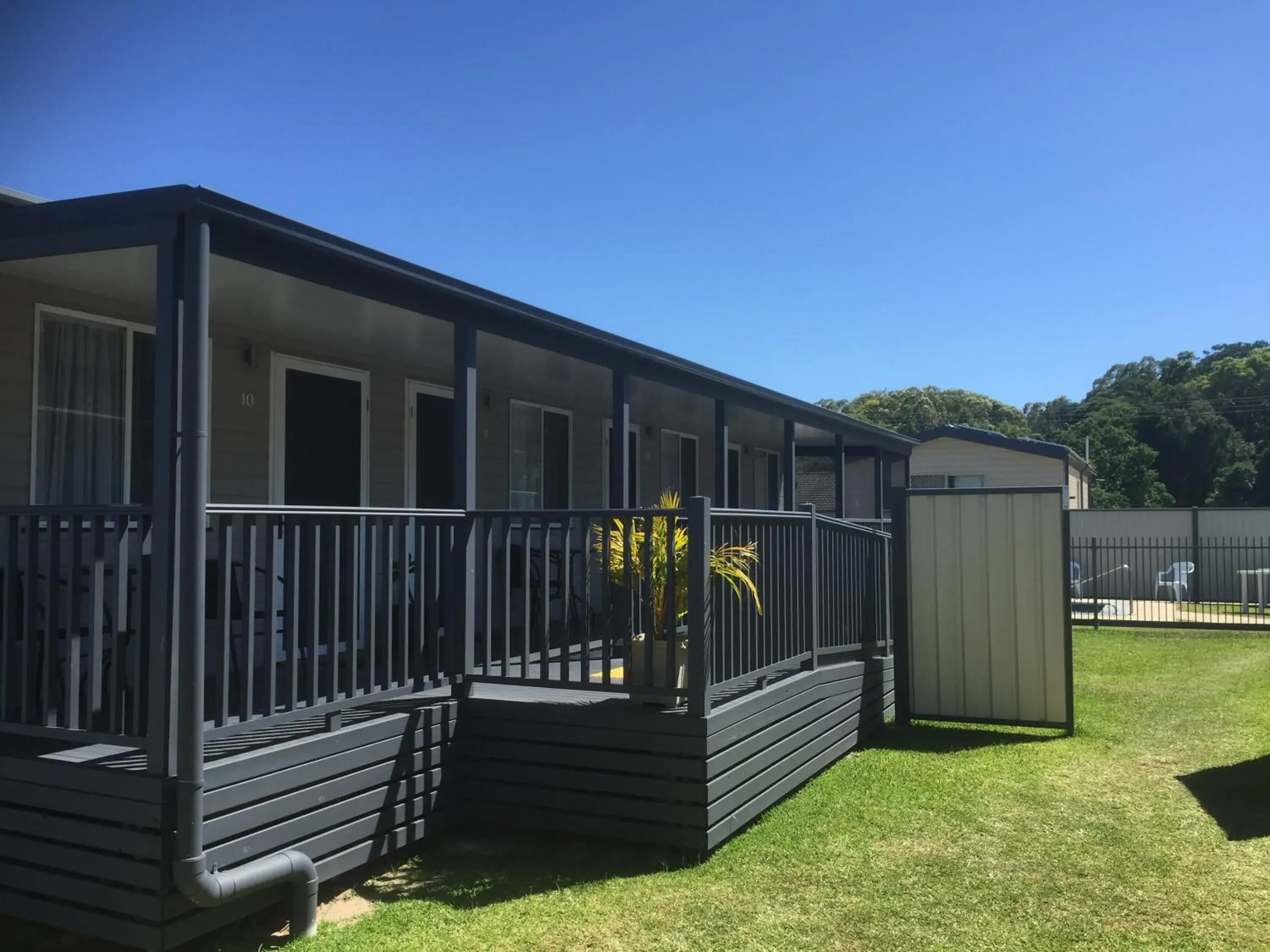 Double Room (Not Pet Friendly) in Clarence Head Caravan Park Double Room (Not Pet Friendly) in Clarence Head Caravan Park