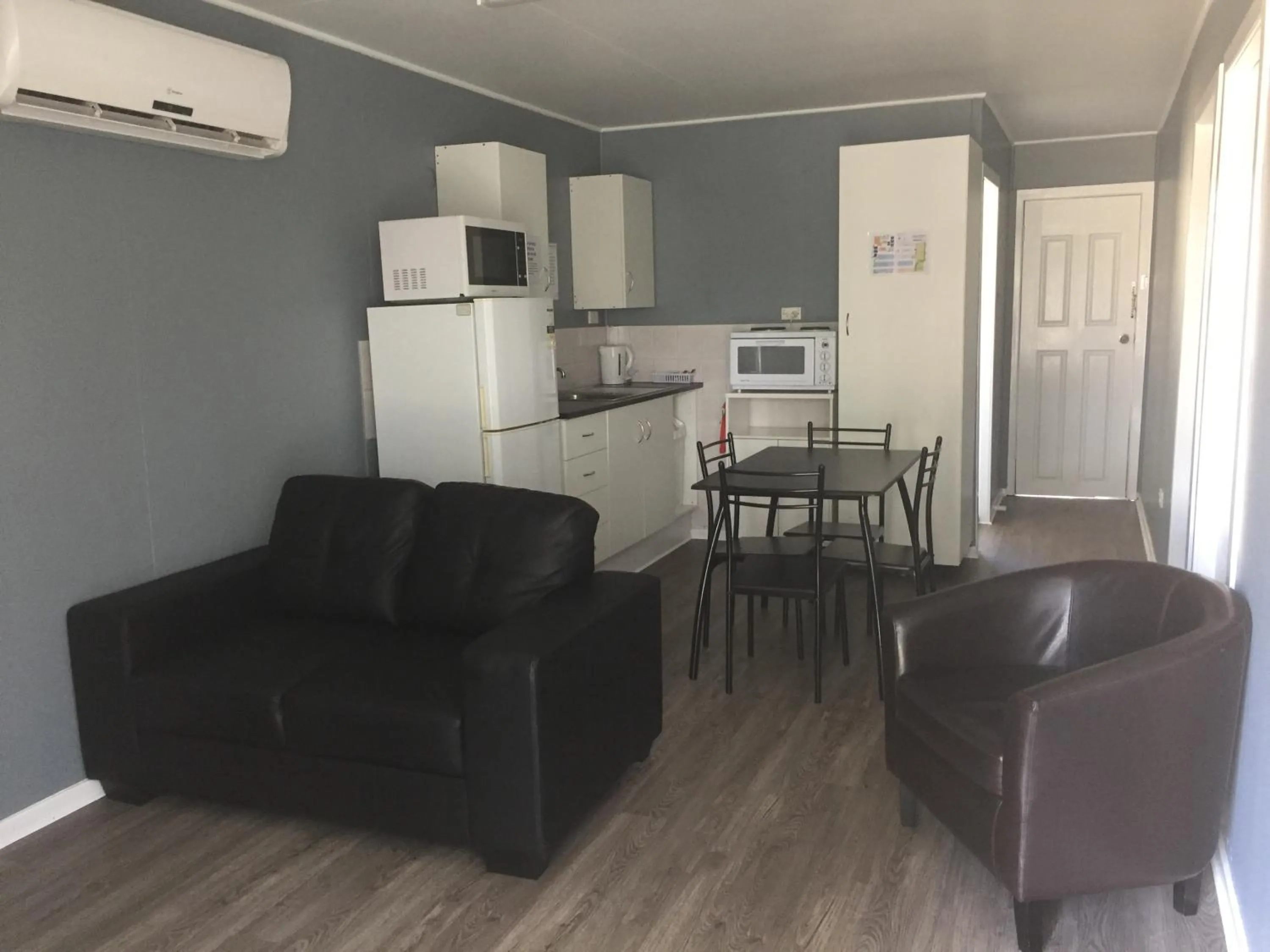 Kitchen or kitchenette in Clarence Head Caravan Park