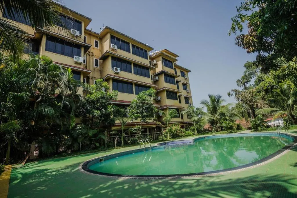 Swimming pool in YoYo Goa, The Apartment Hotel