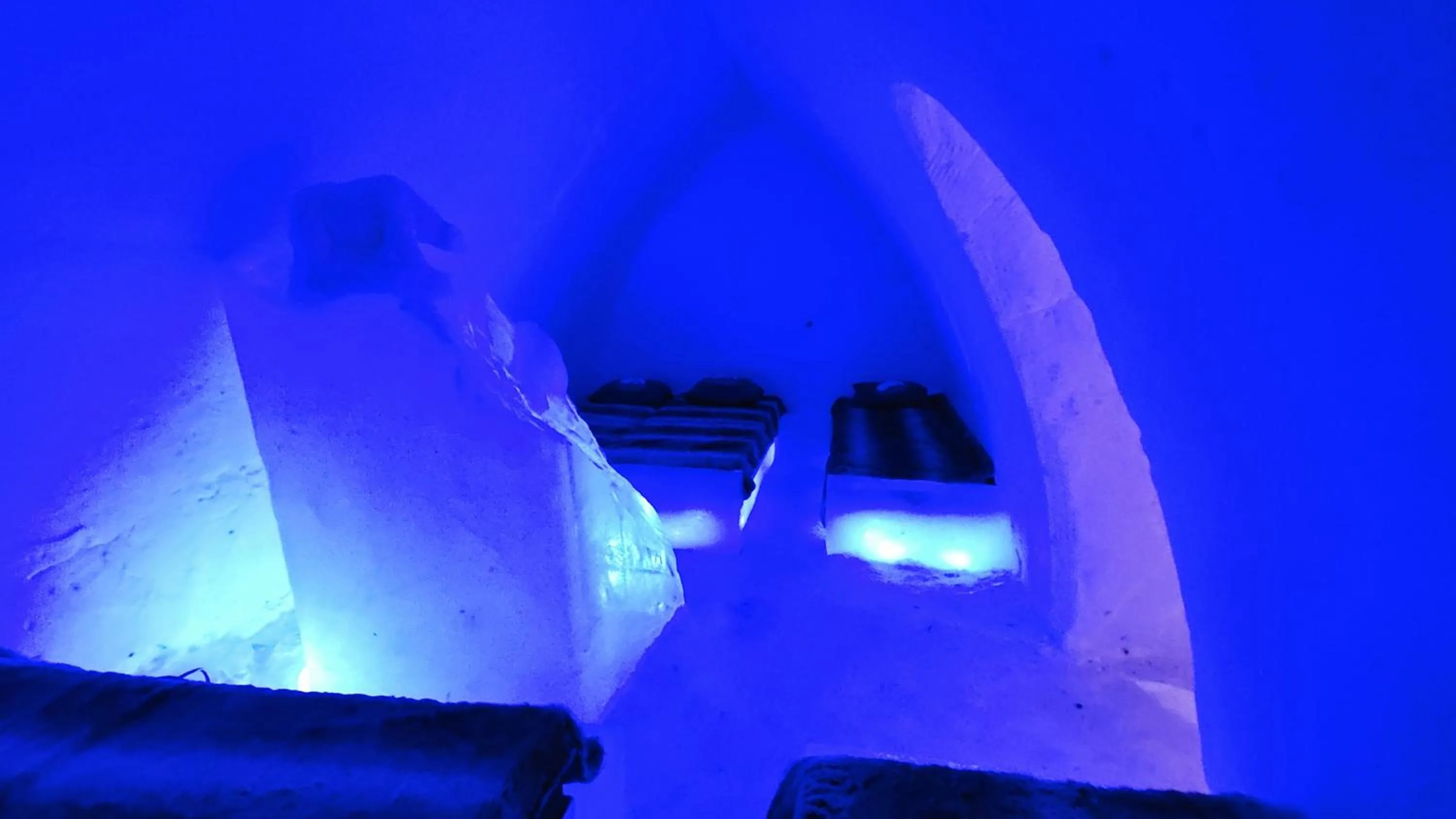 Decorative detail in Arctic SnowHotel & Glass Igloos