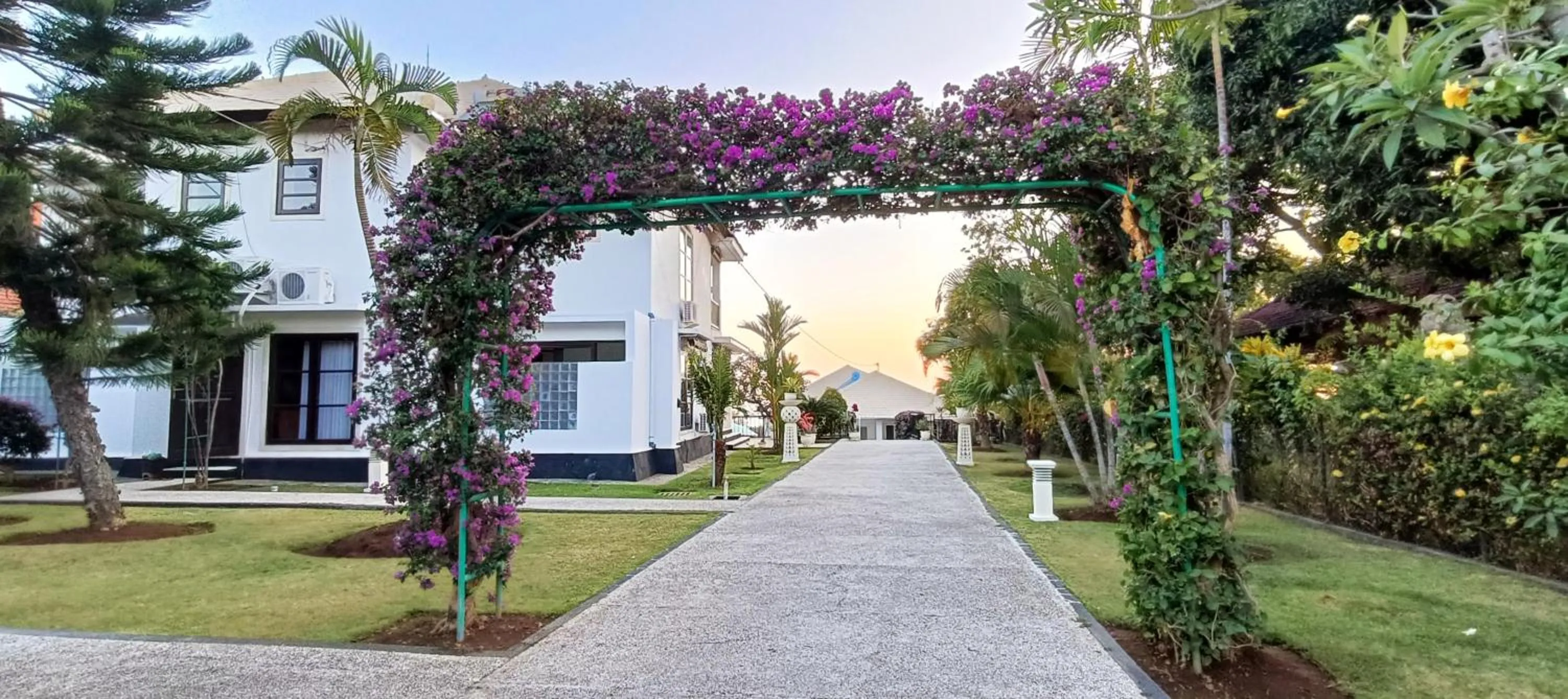 Garden view in Villa Lilly Sea View Private Pool