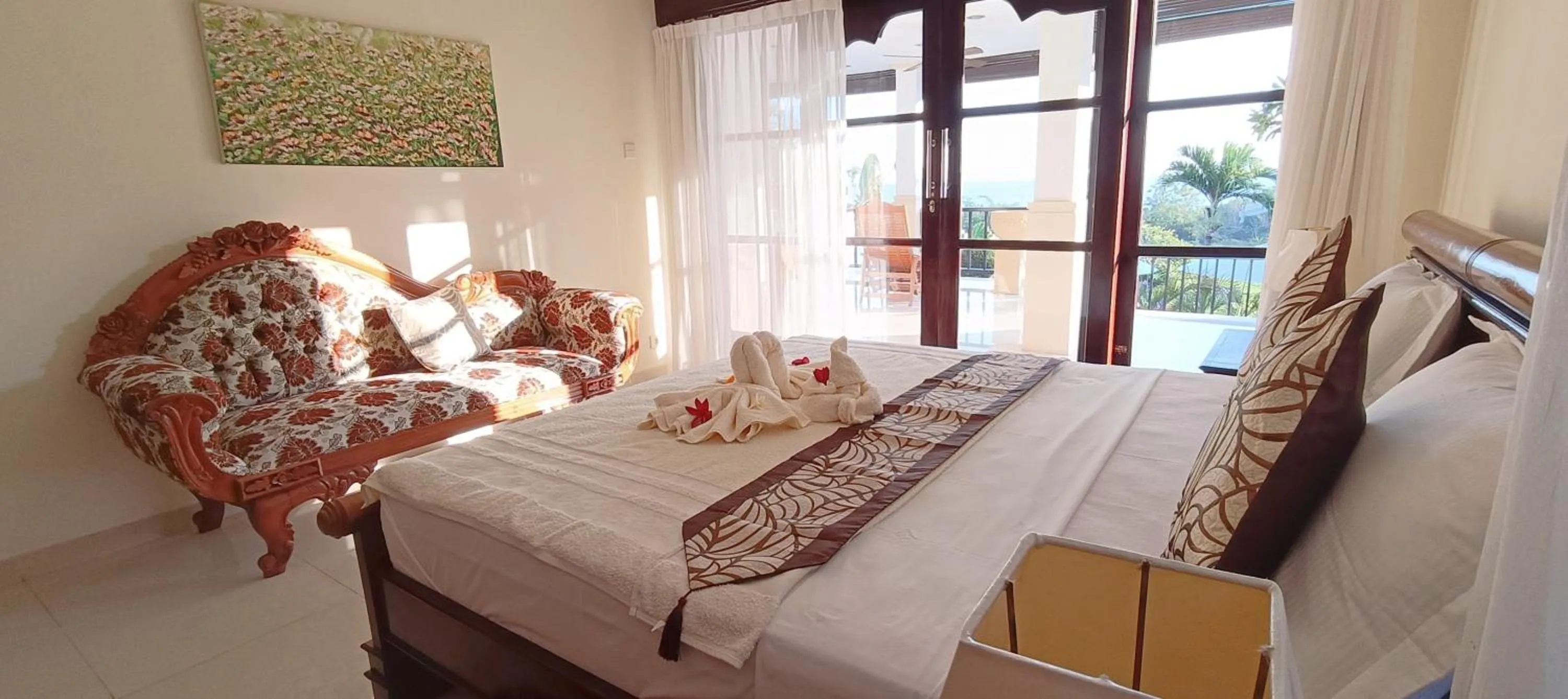 Bed in Villa Lilly Sea View Private Pool