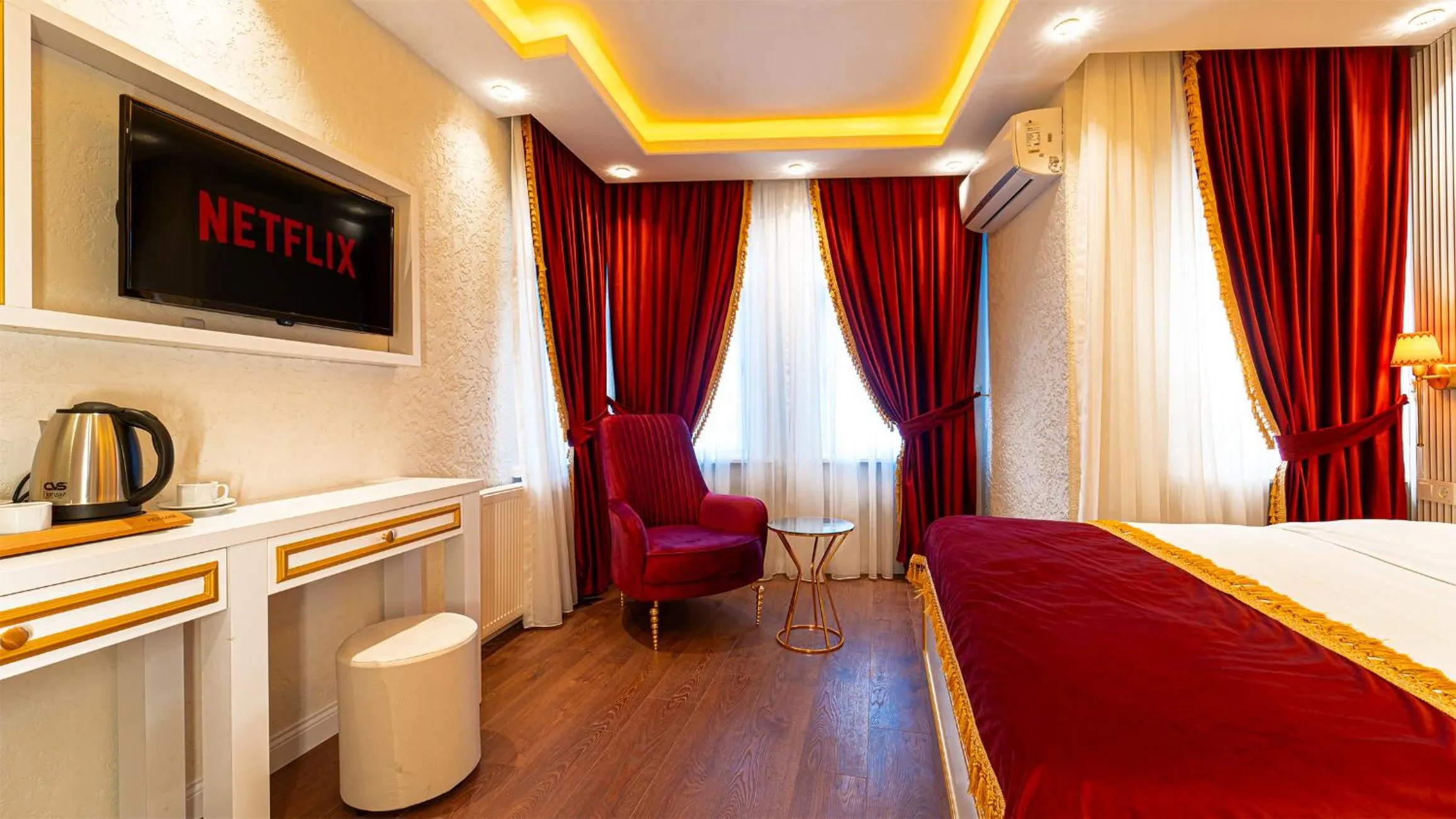 Bed in Ayasofya Hotel - Special Class