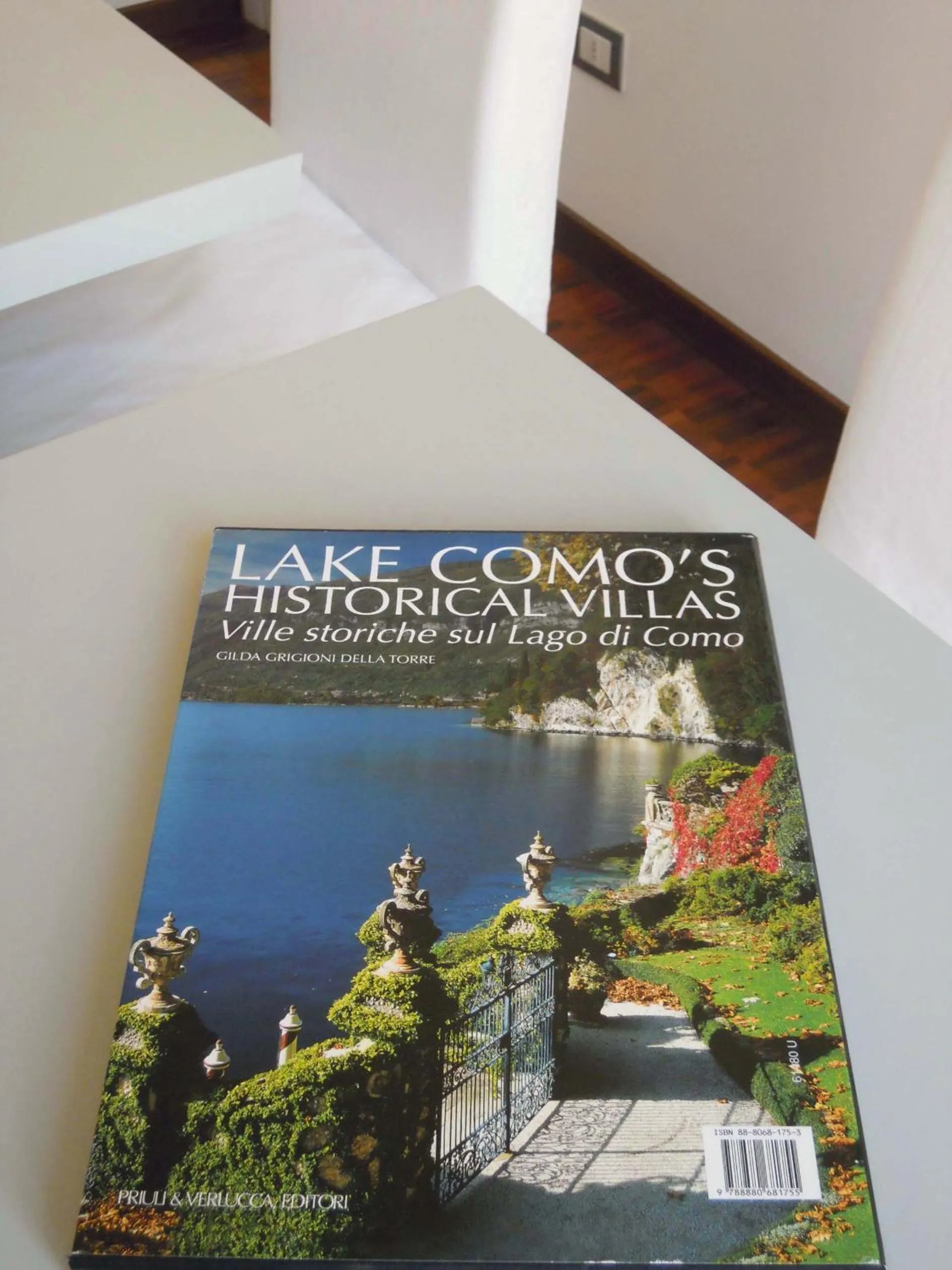 Decorative detail in La Canarina Bed & Breakfast