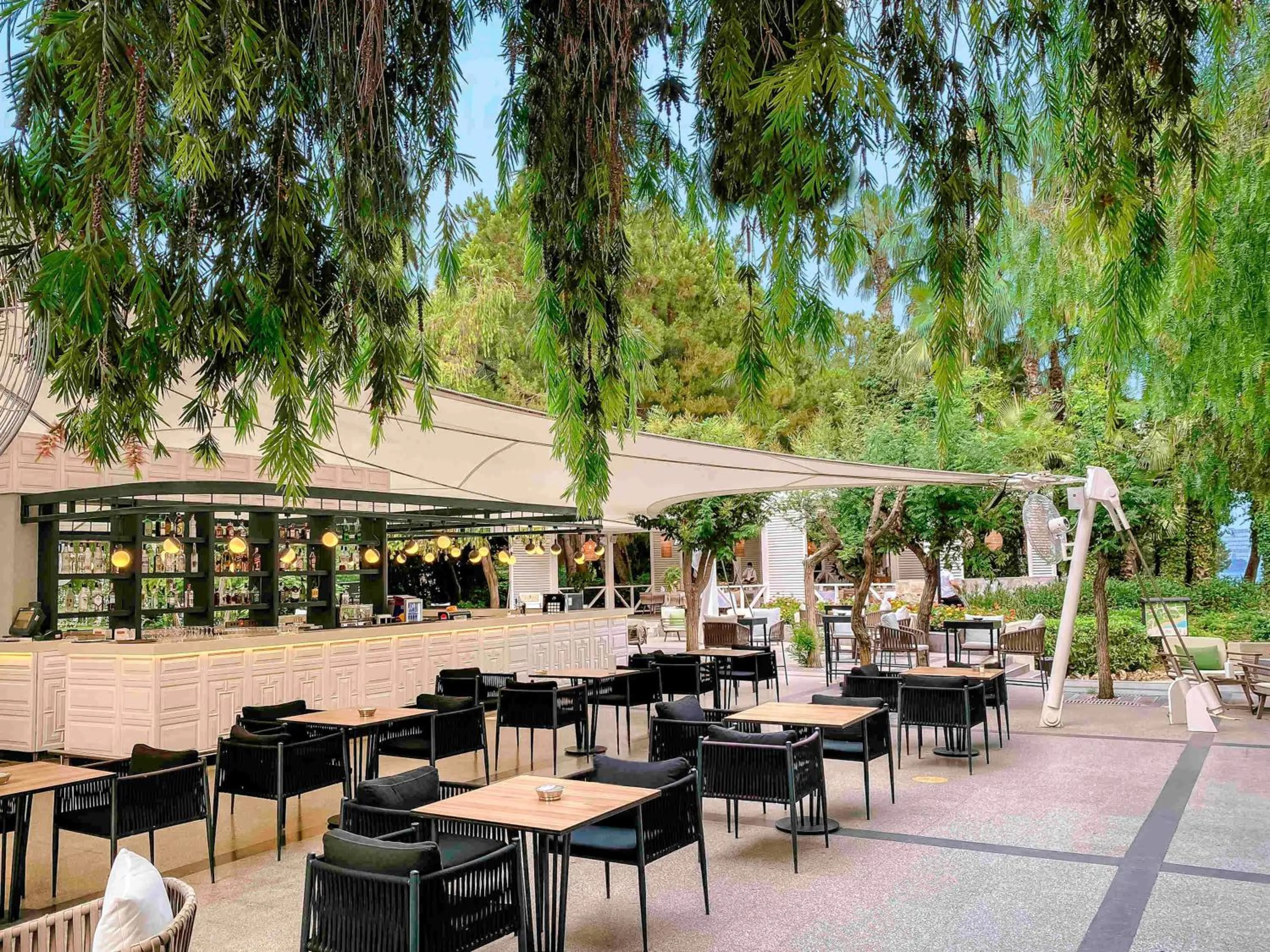 Restaurant/places to eat in Rixos Downtown Antalya - The Land Of Legends Access