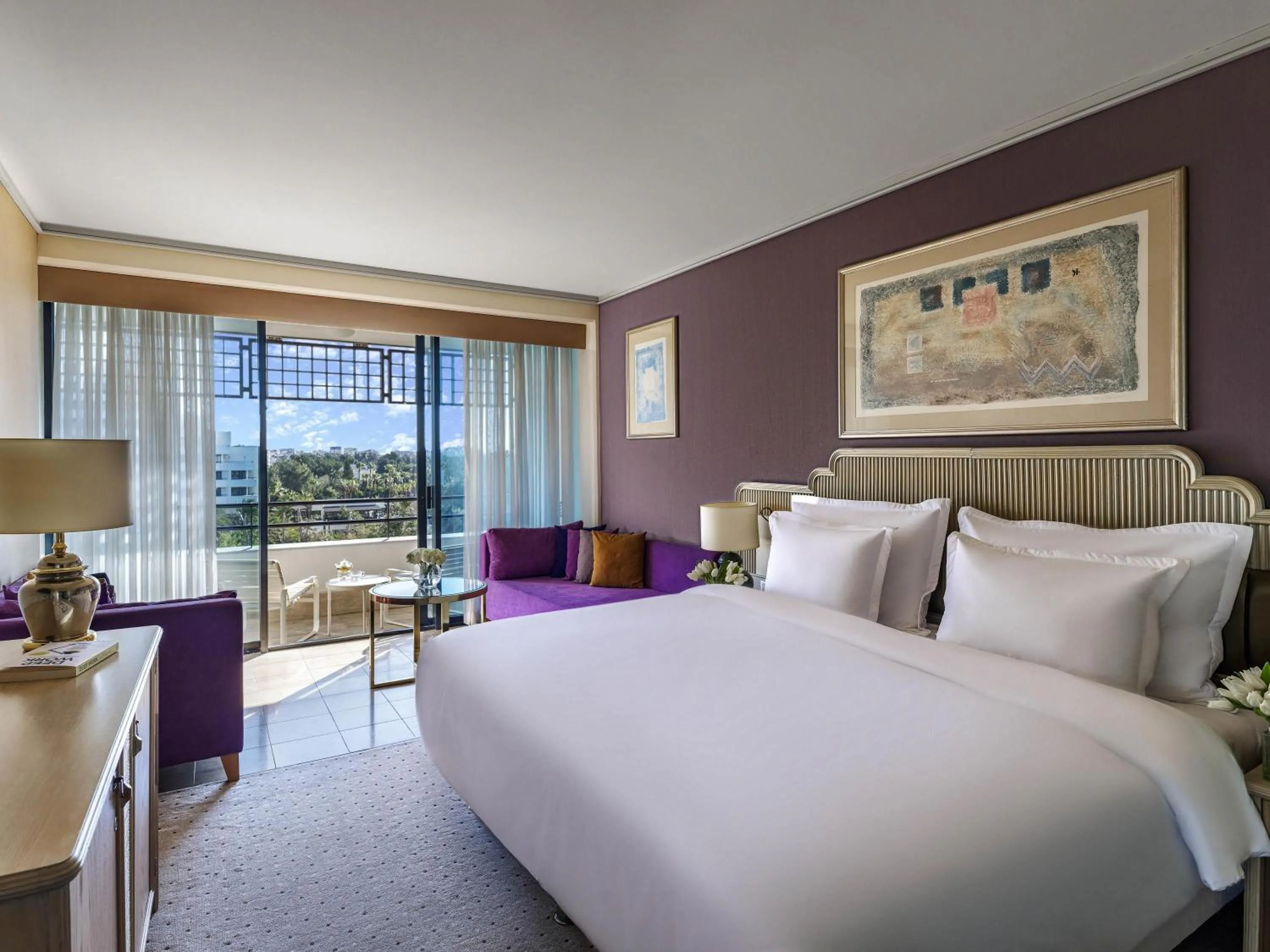 Bedroom, Bed in Rixos Downtown Antalya - The Land Of Legends Access