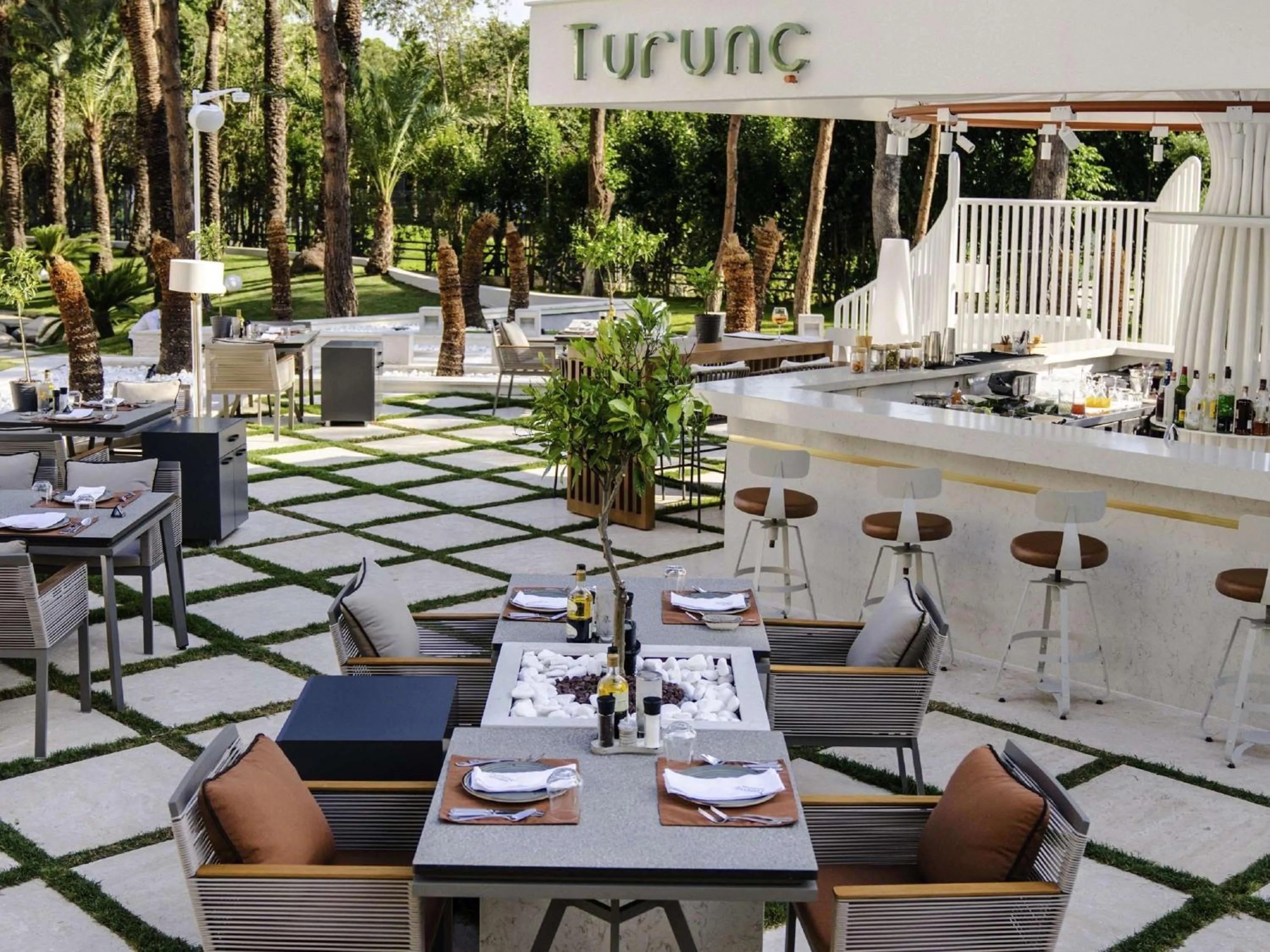 Restaurant/places to eat in Rixos Downtown Antalya - The Land Of Legends Access