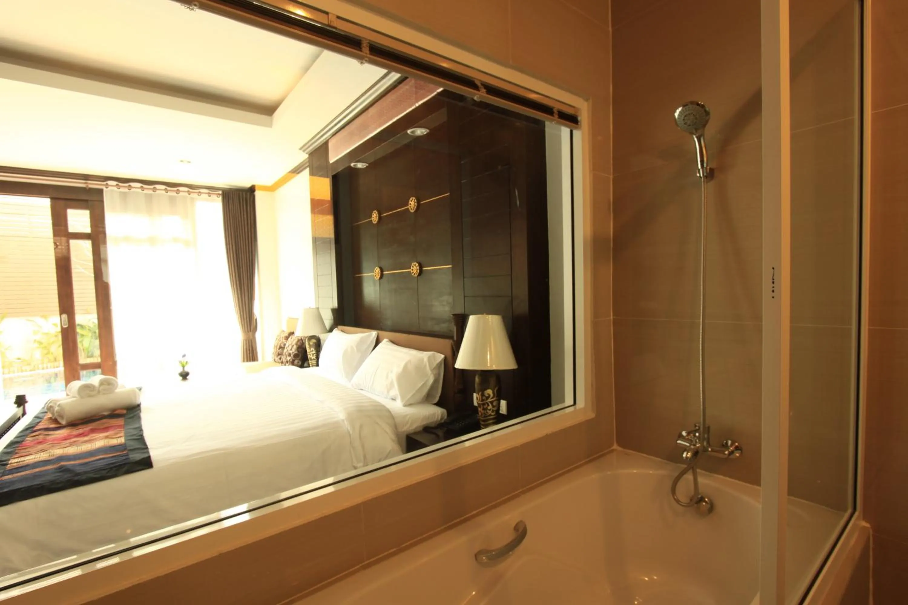 Bathroom, Bed in Baan Ratchiangsaen