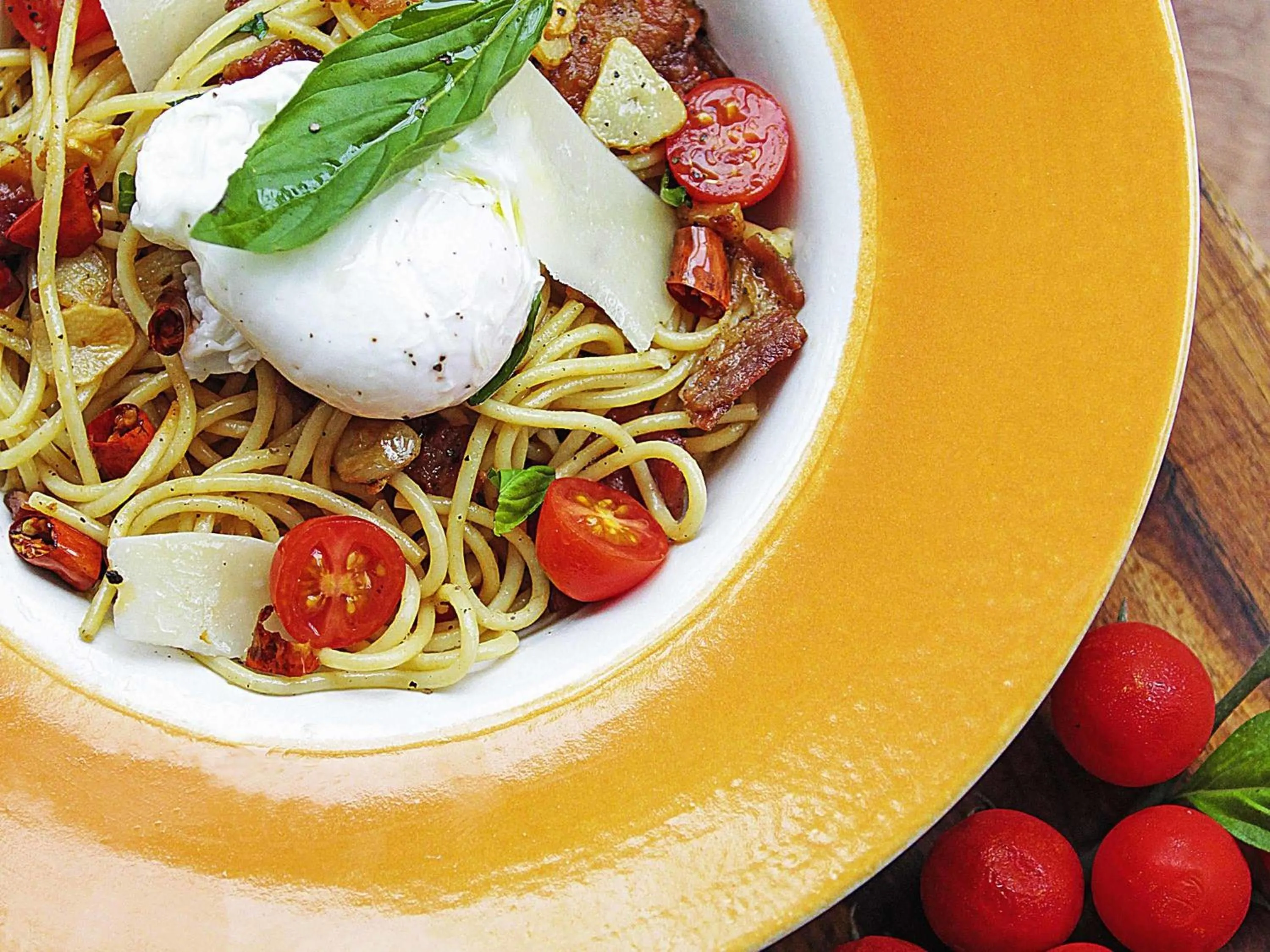 Restaurant/places to eat in Grand Mercure Phuket Patong