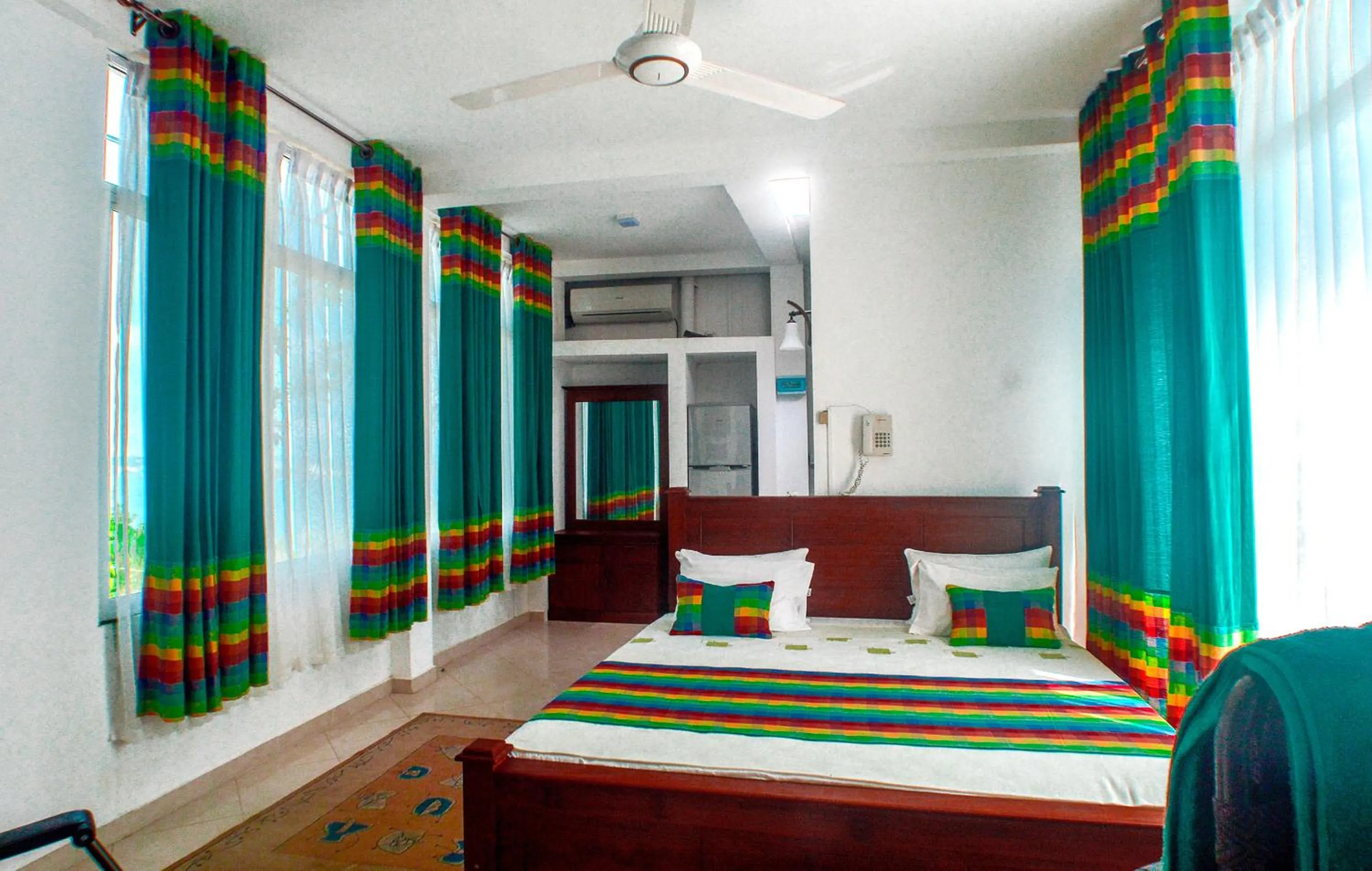 Bedroom, Bed in Villa Baywatch, Rumassala