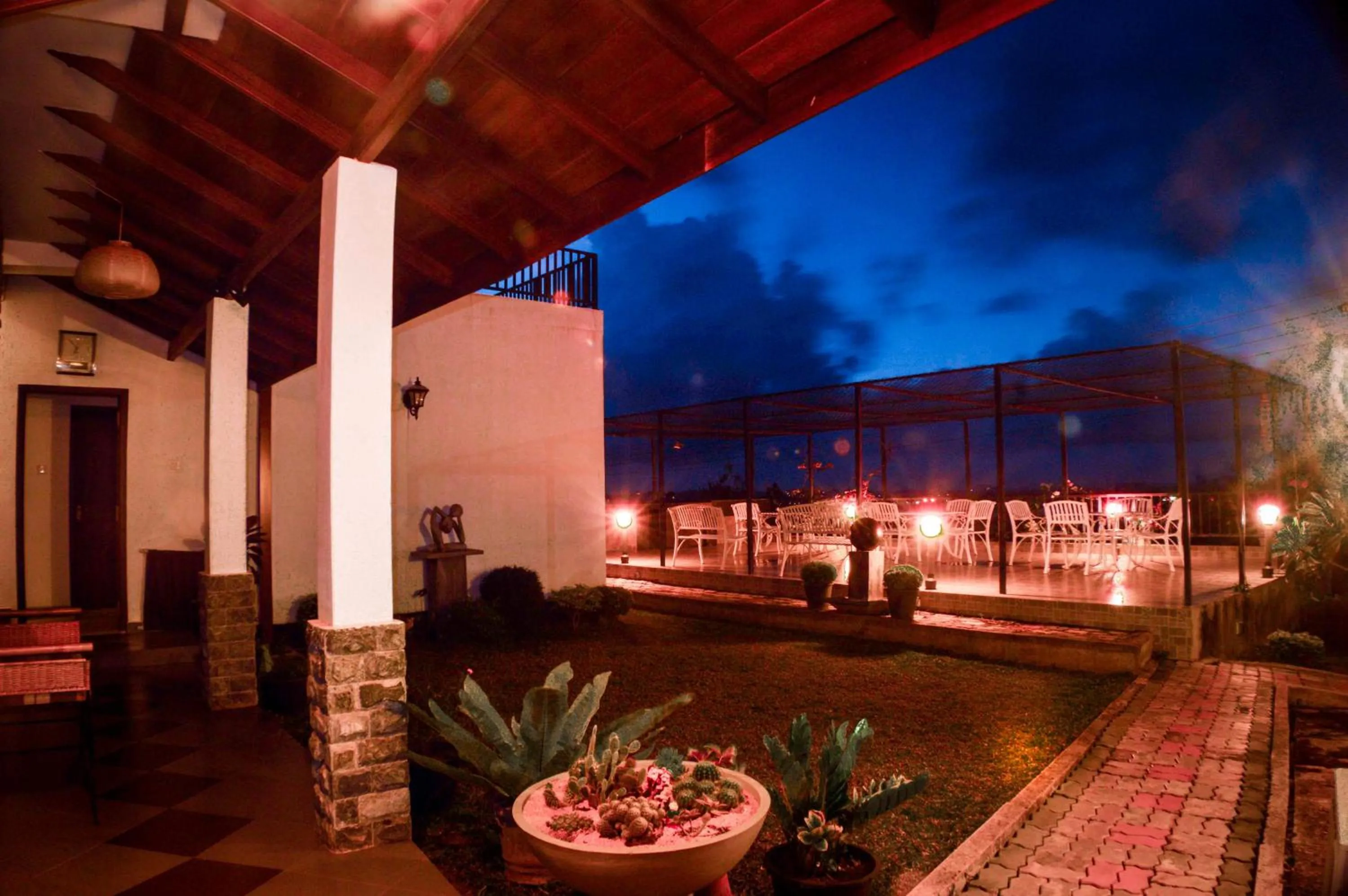 BBQ facilities in Villa Baywatch, Rumassala