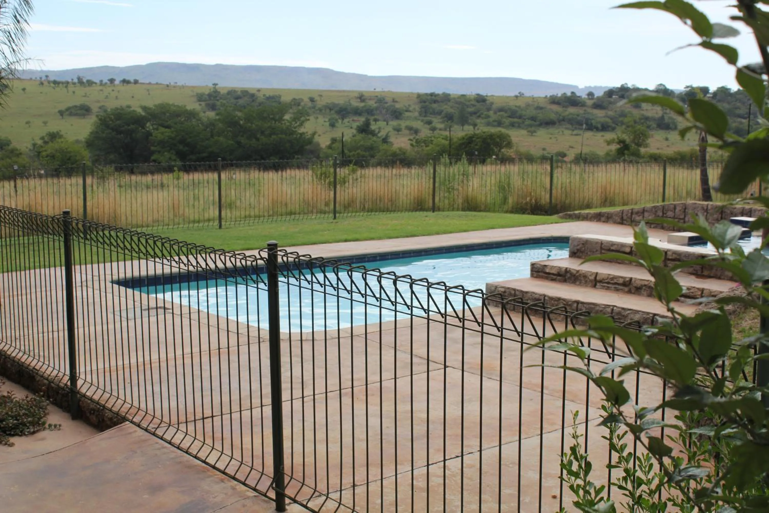 Mountain view in Country Park Guest House - Muldersdrift