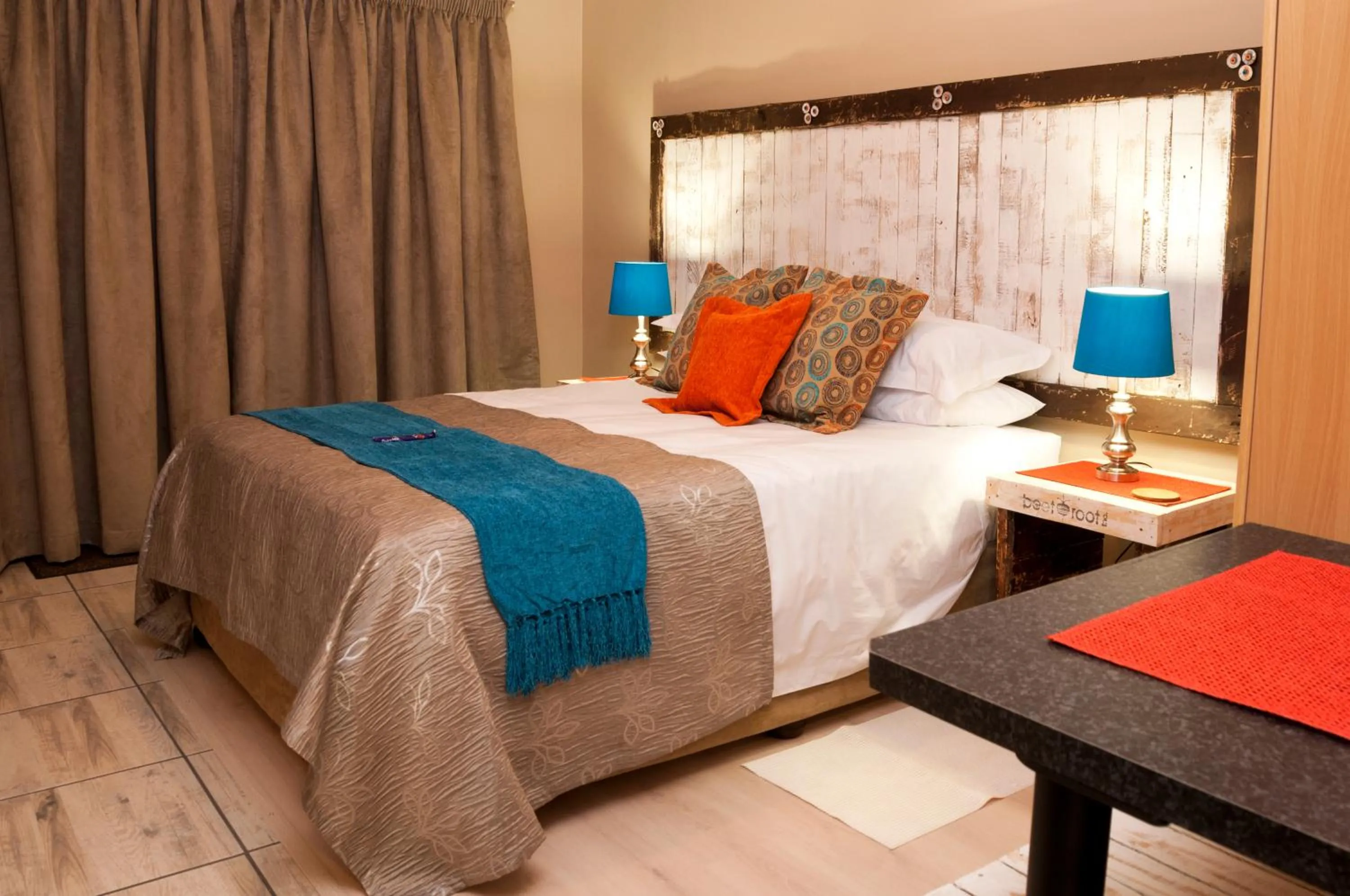 Bedroom, Bed in Country Park Guest House - Muldersdrift