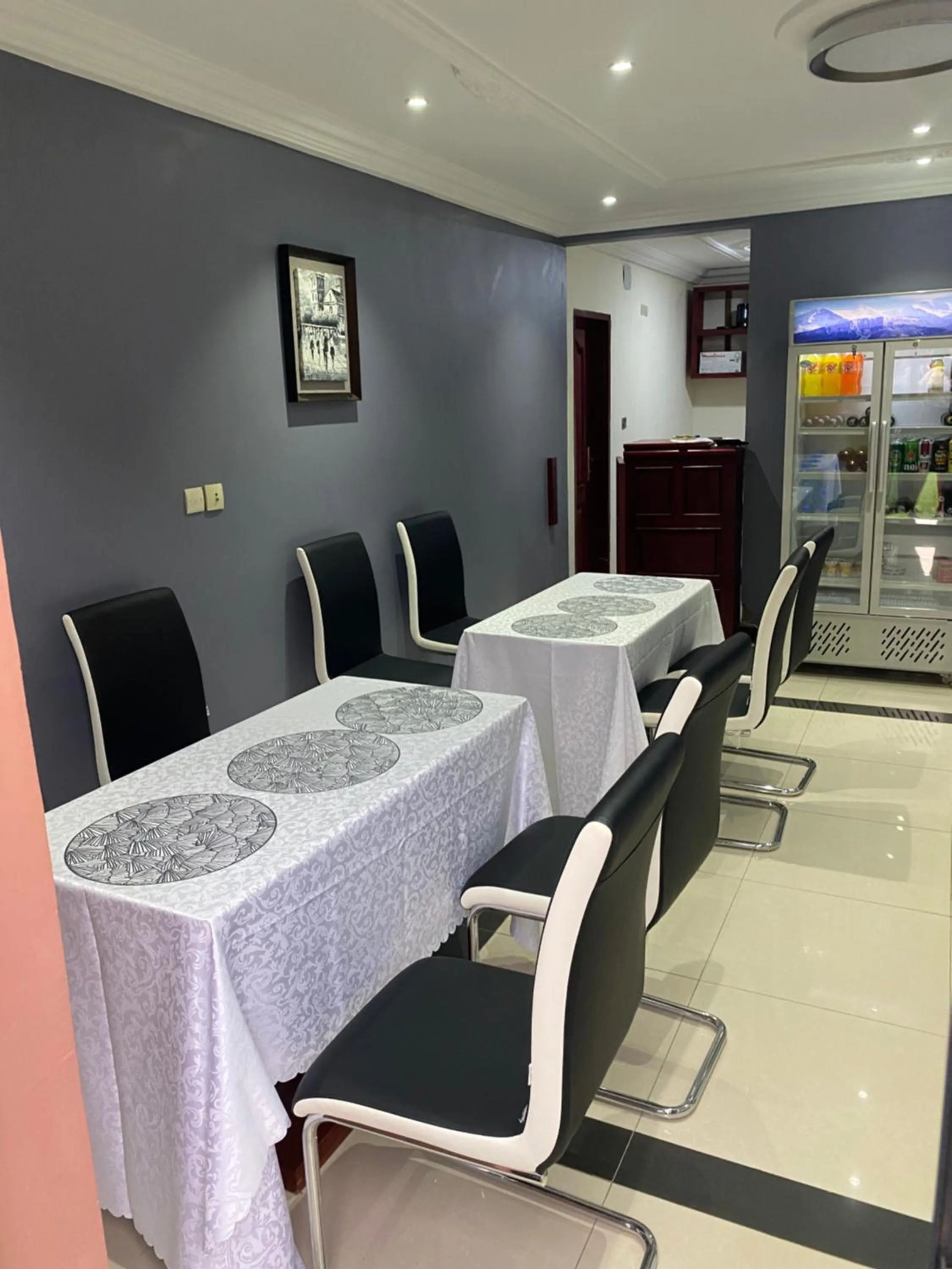 Restaurant/places to eat in HELEN Hotel