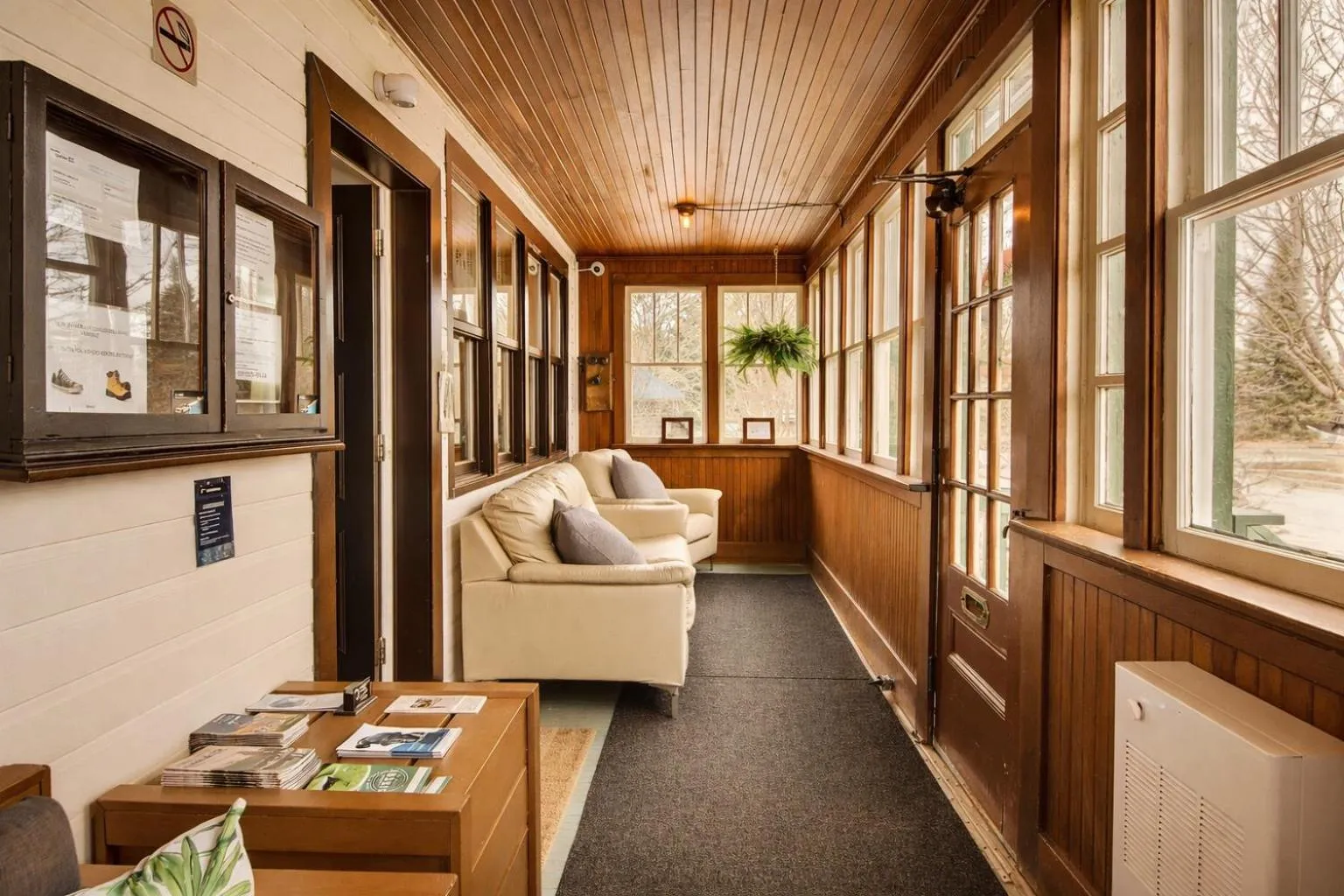 Facade/entrance in Auberge L'Orpailleur