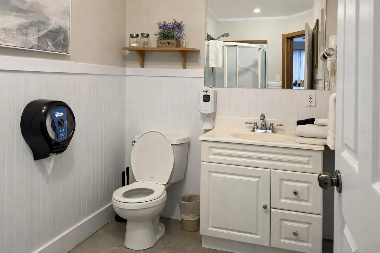 Bathroom in Auberge L'Orpailleur