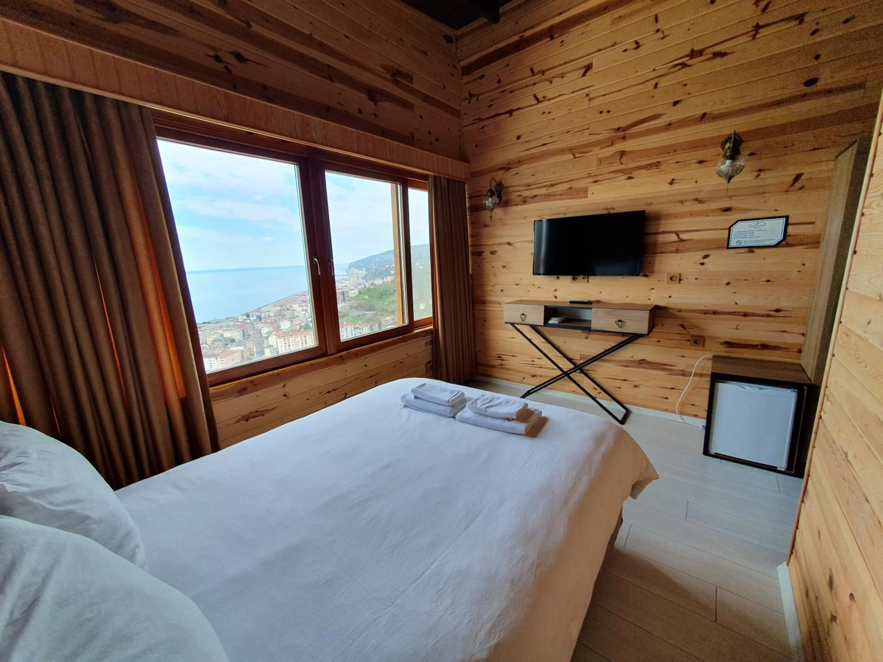 Bed in Sarı Köşk Hotel