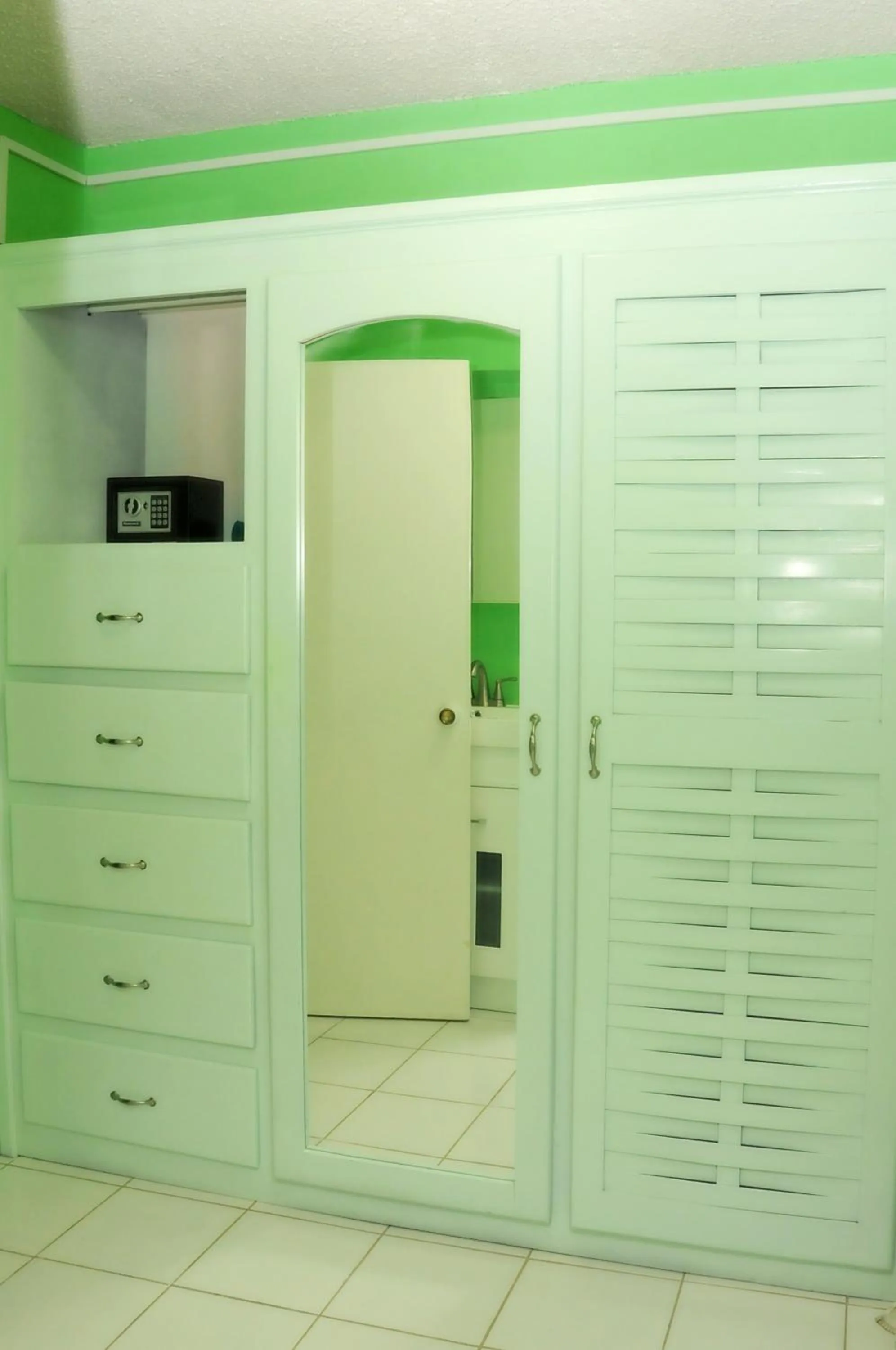 safe in Vision with Dreams VIlla