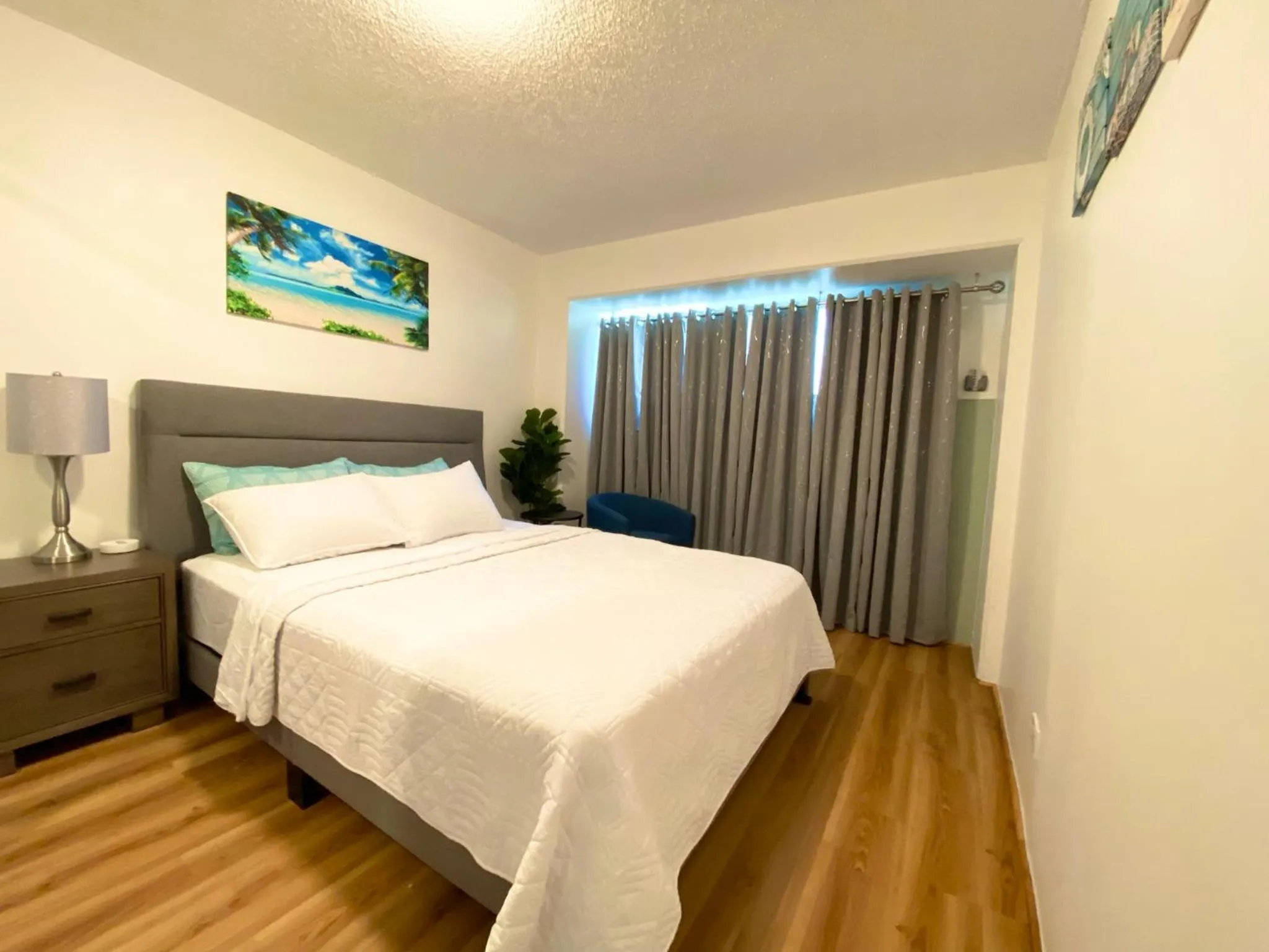 Bedroom, Bed in Cozy 2beds,2baths, free parking at Waikiki Beach
