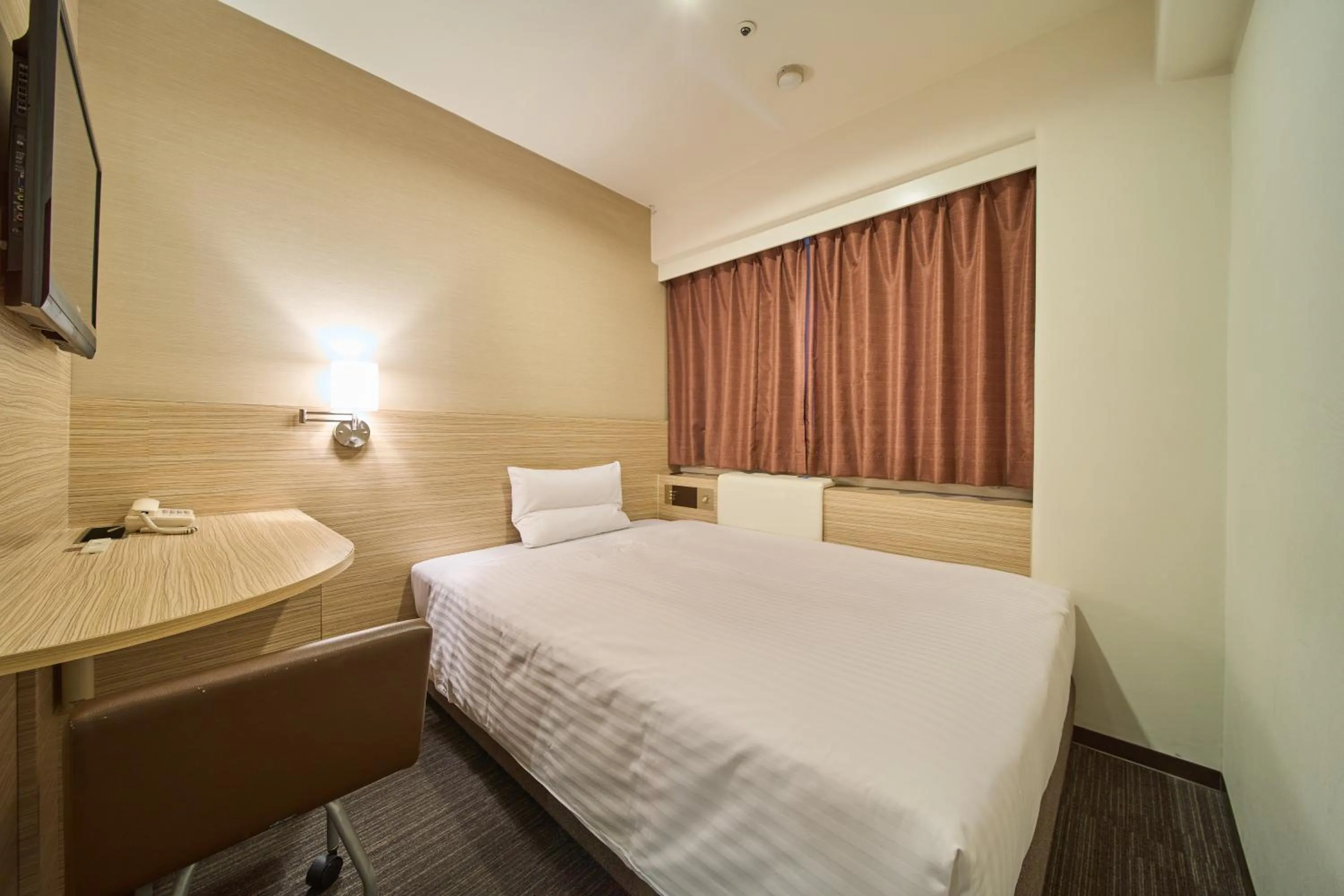 Photo of the whole room, Bed in Via Inn Shin-Osaka West