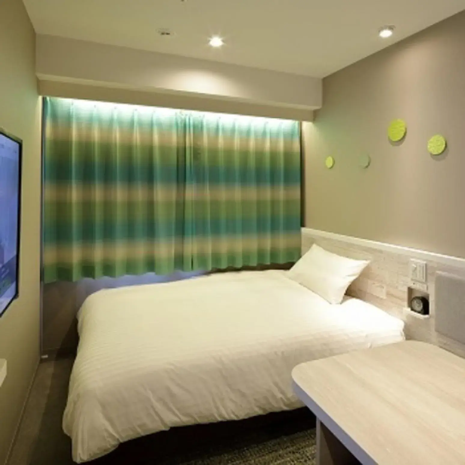 Single Room B - Non-Smoking in Via Inn Shin-Osaka Shomenguchi Single Room B - Non-Smoking in Via Inn Shin-Osaka Shomenguchi