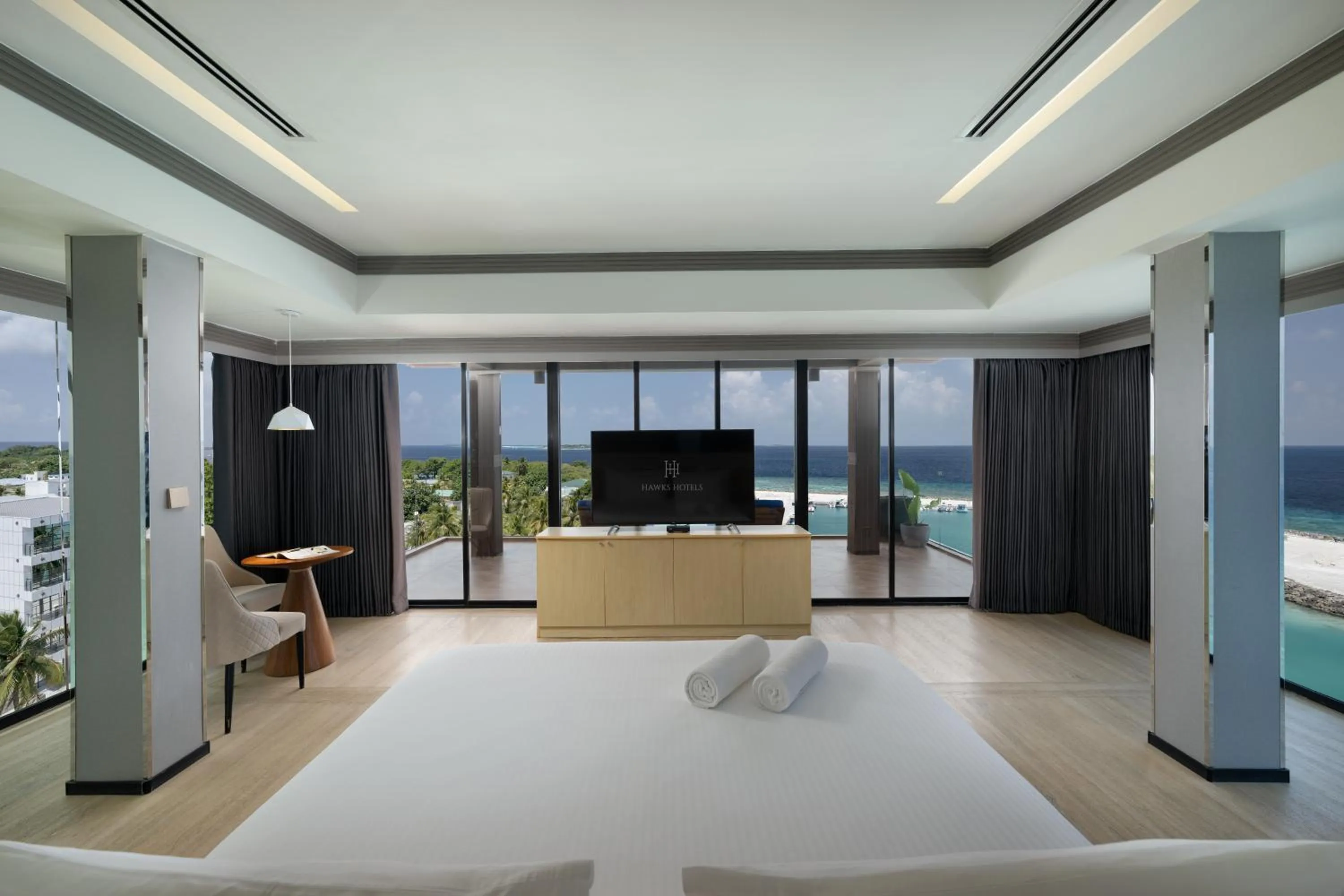 Bed in Swarn by Hawks Hotels Kamadhoo Baa Atoll