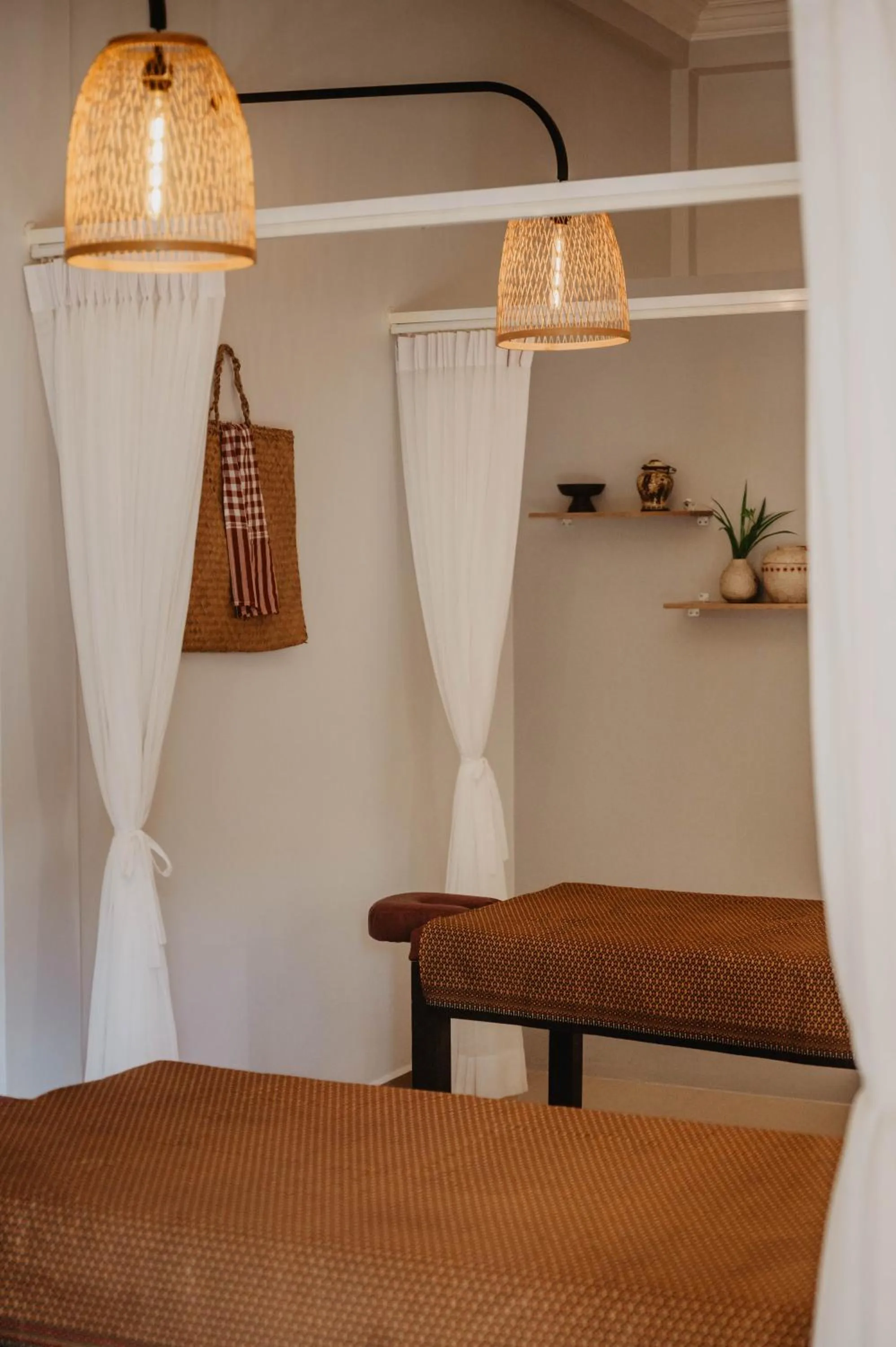 Massage in La Bastide de Caro