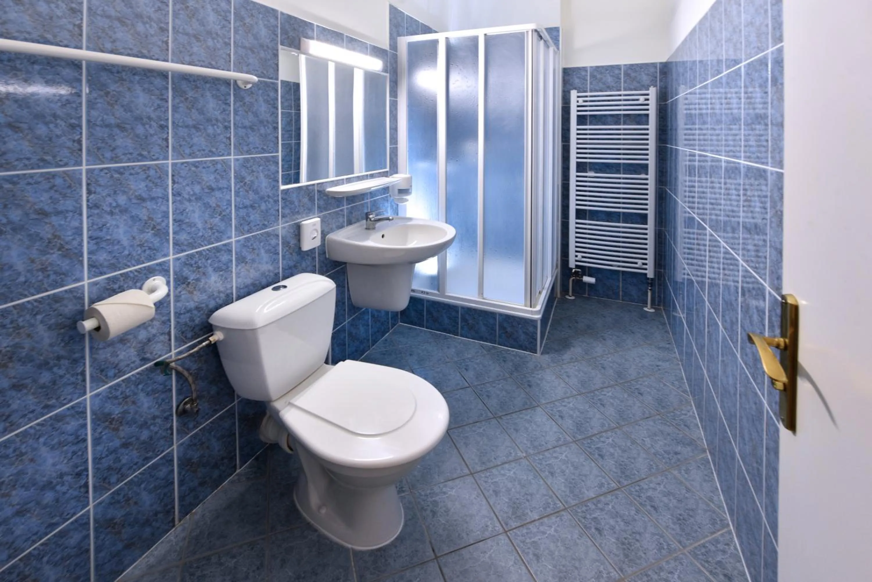 Bathroom in APLEND Hotel Lujza Major