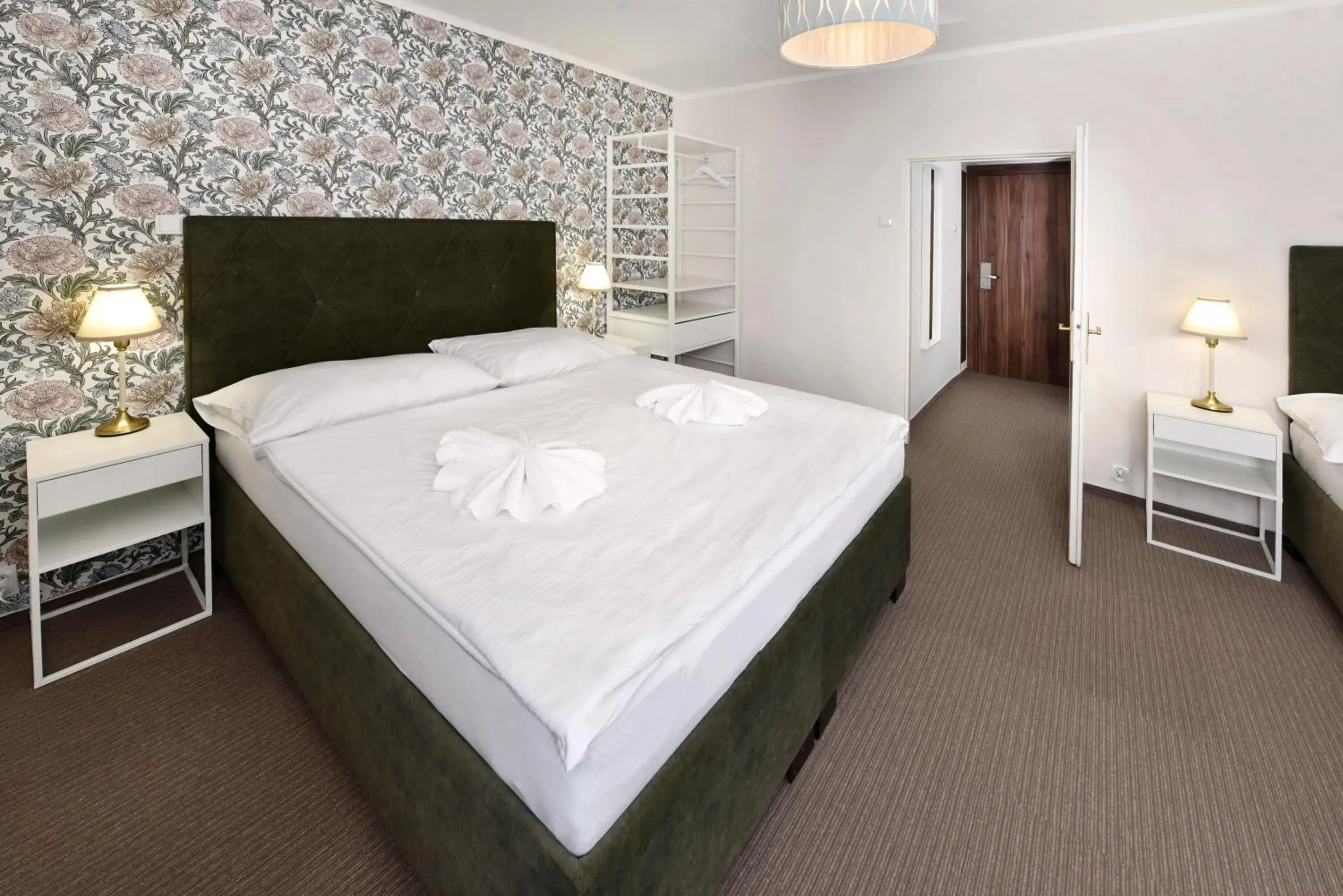 Triple Room in APLEND Hotel Lujza Major Triple Room in APLEND Hotel Lujza Major