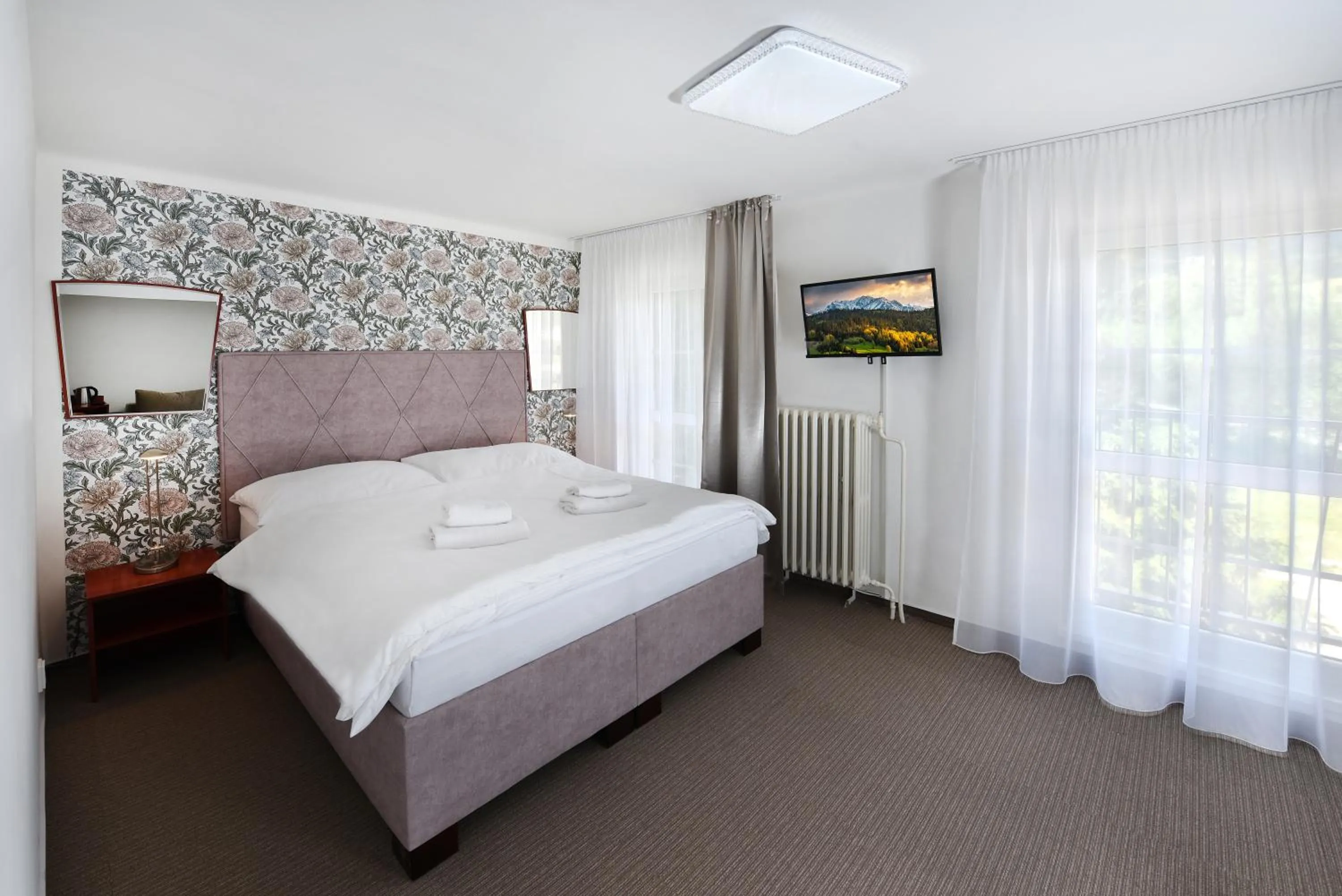 Bed in APLEND Hotel Lujza Major