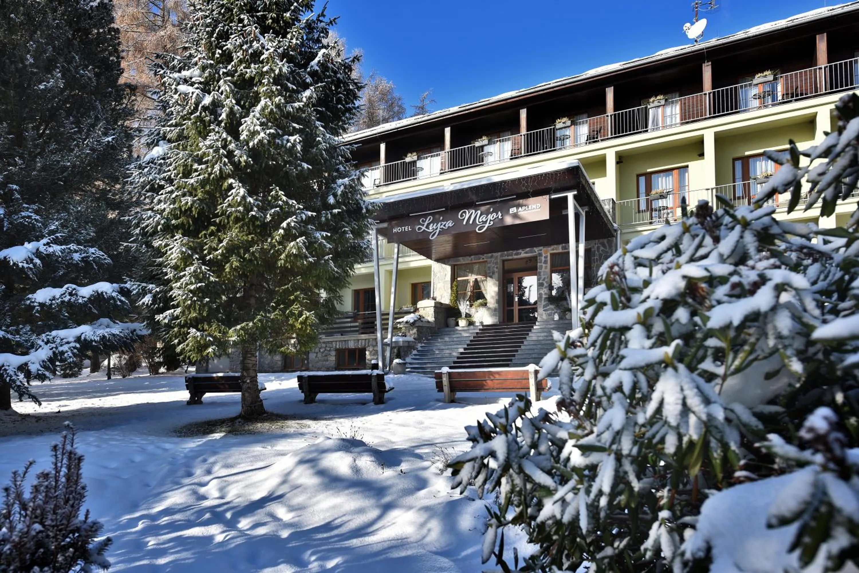 Property building in APLEND Hotel Lujza Major