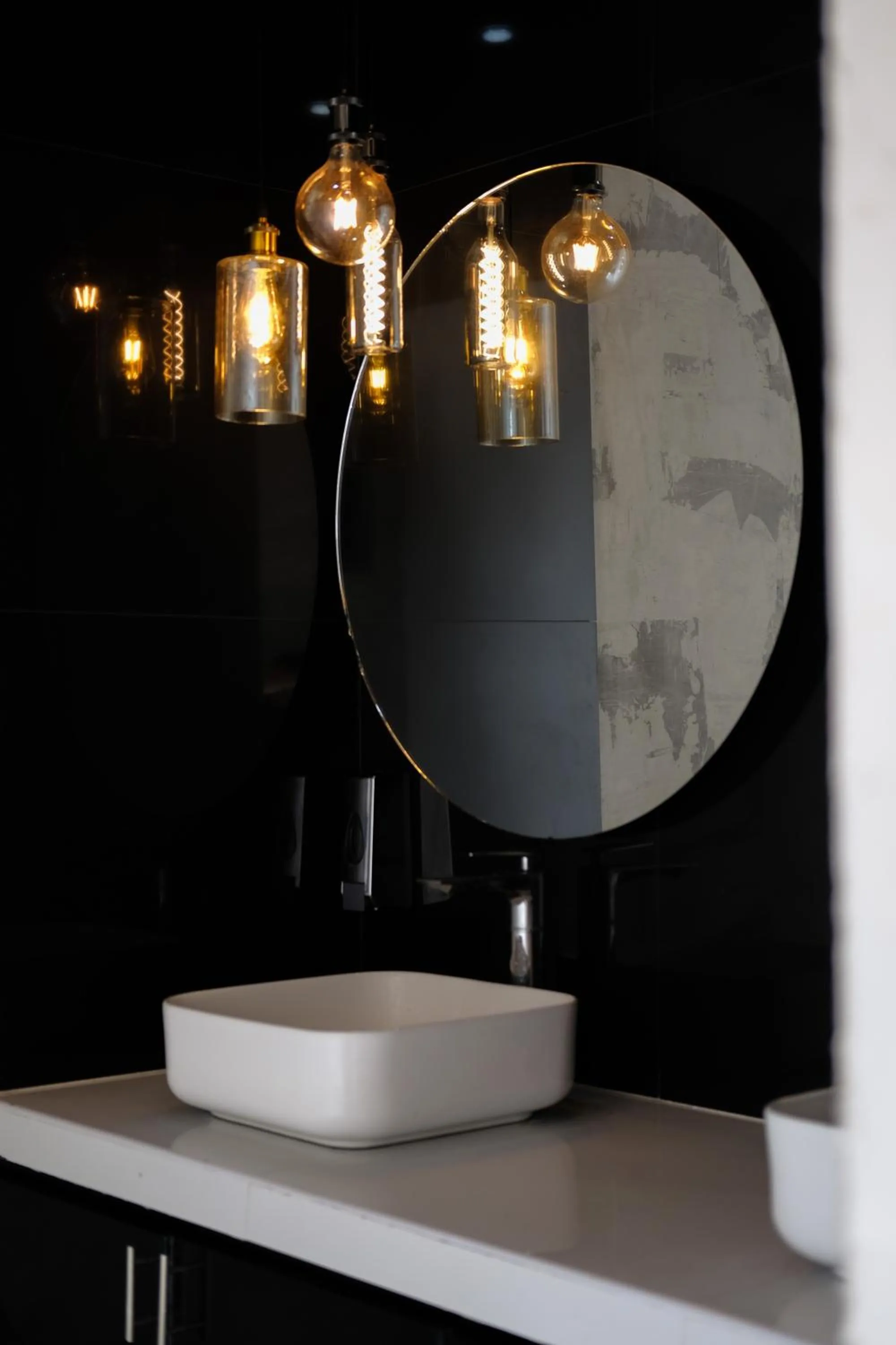 Toilet in Urban Oasis Resort, Tarlac