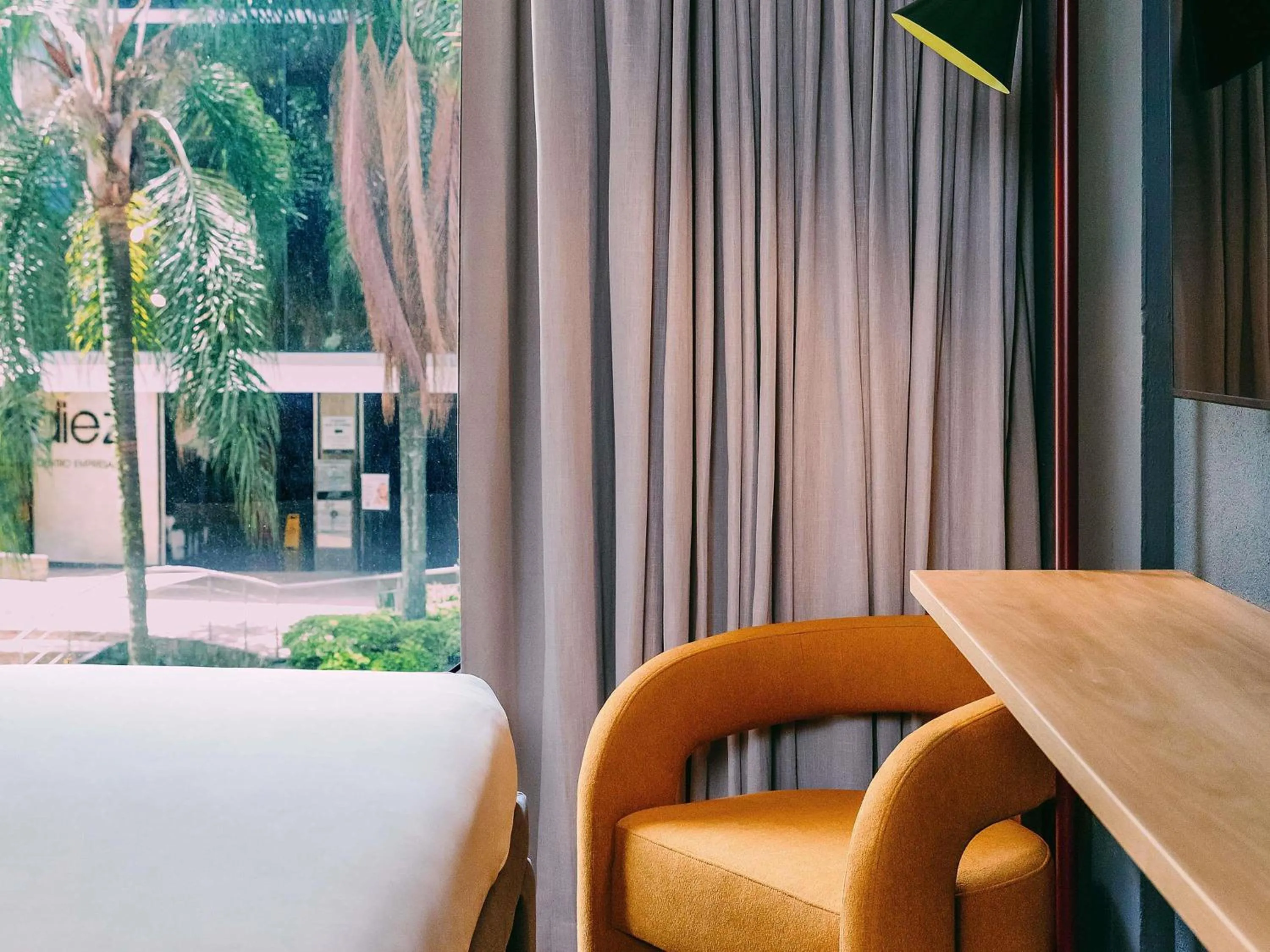 Bedroom in Tribe Medellín