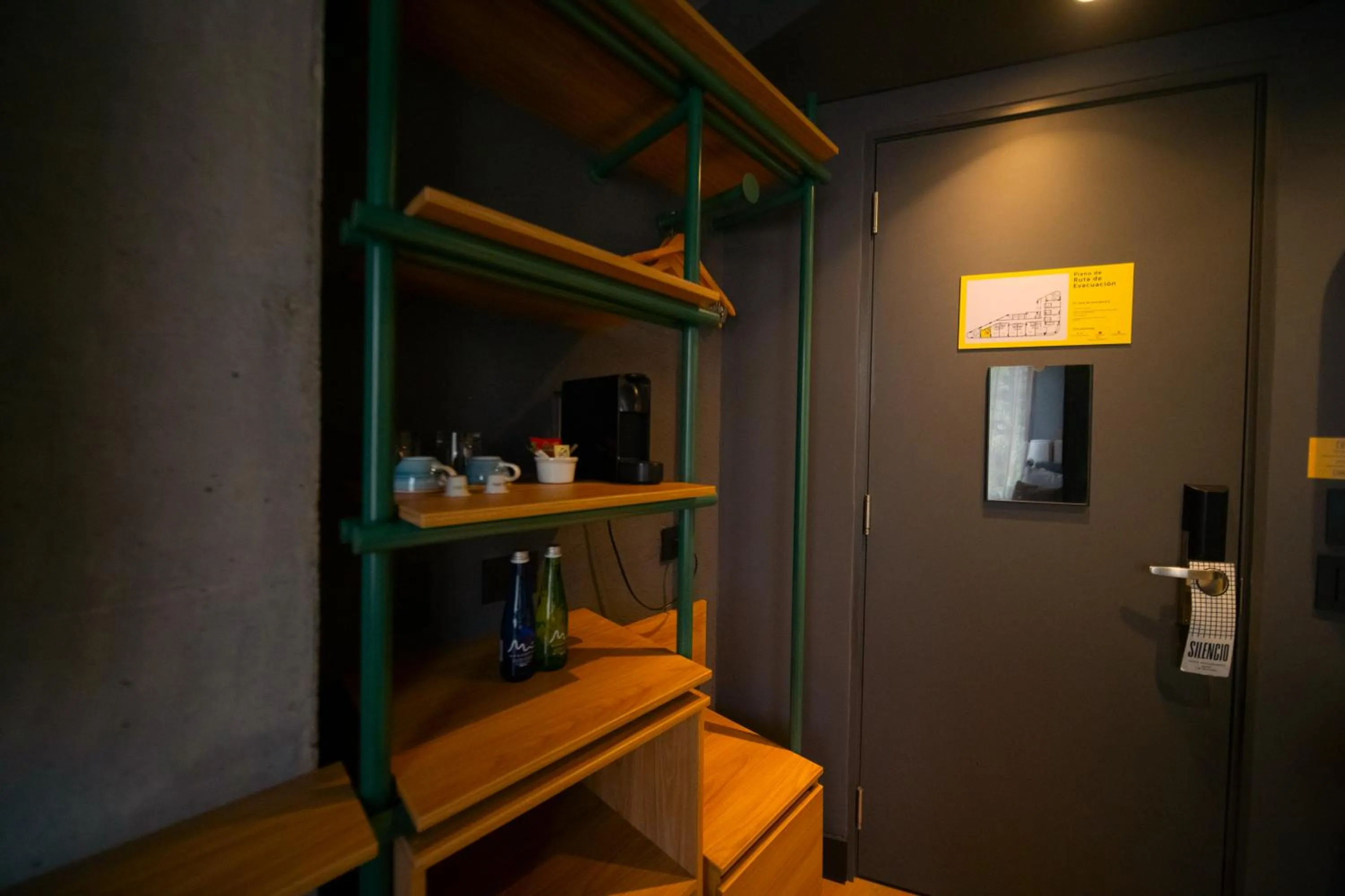 Photo of the whole room in Tribe Medellín