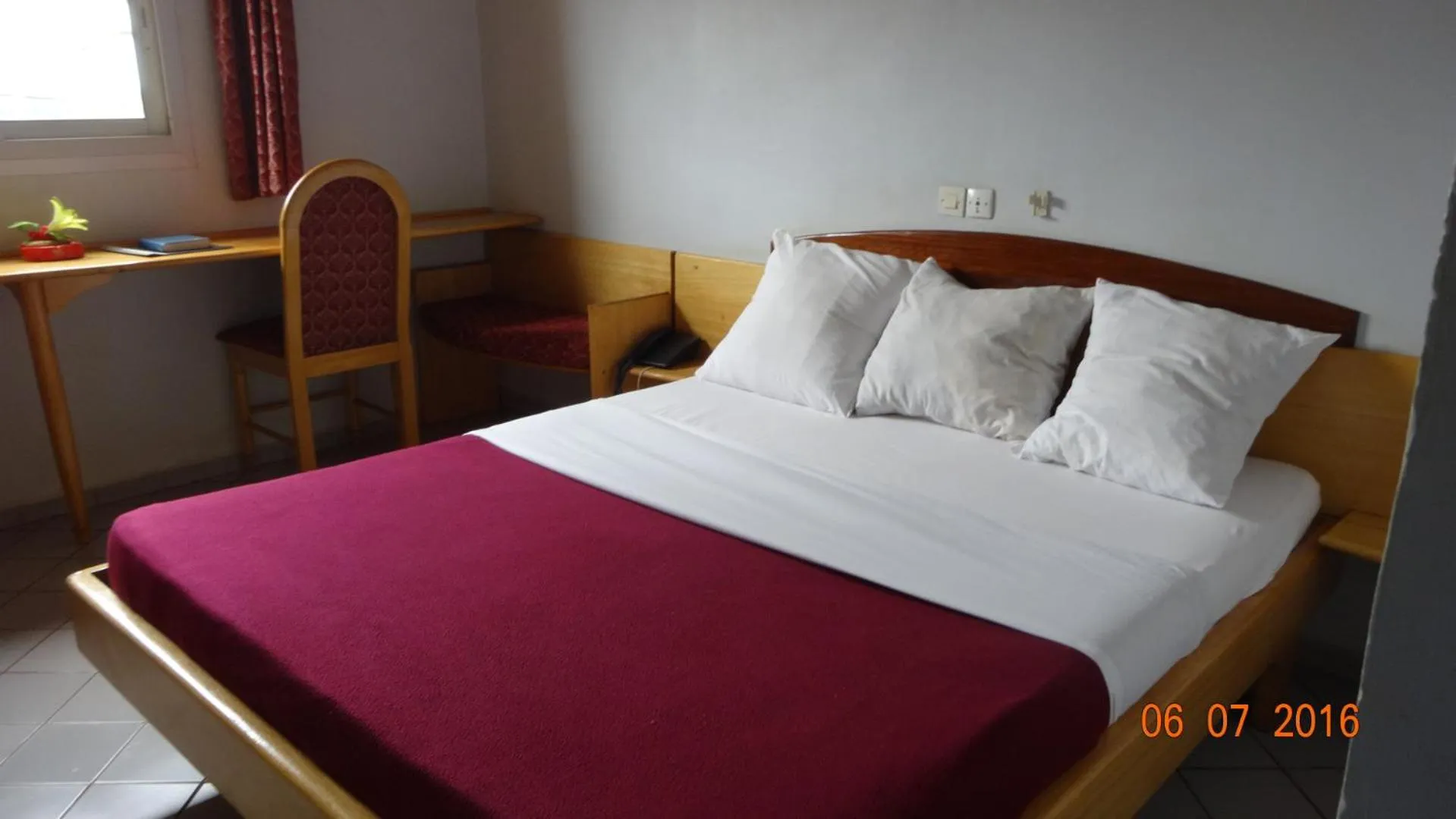 Bedroom in Hôtel Altitel