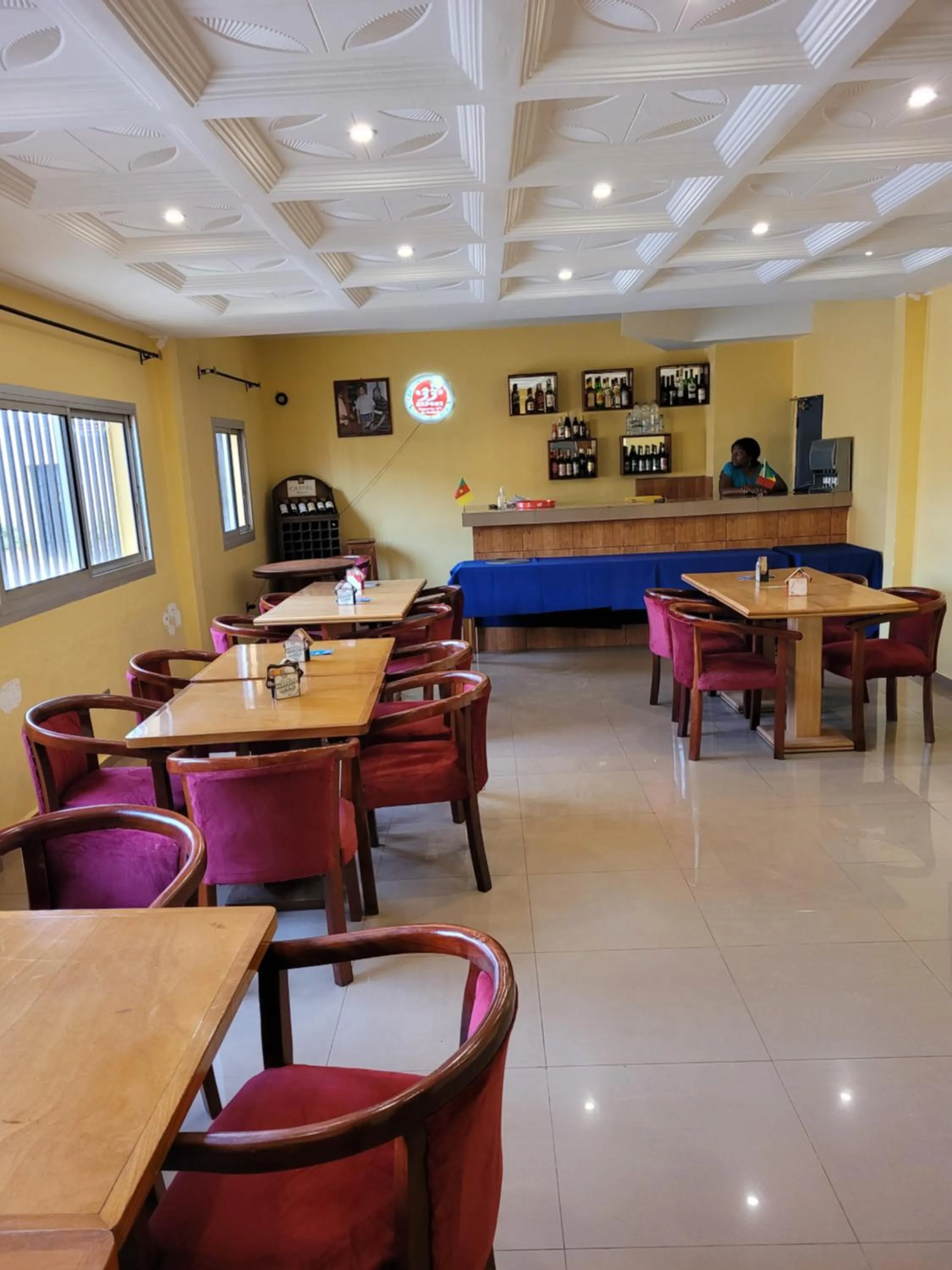 Restaurant/places to eat in Hôtel Altitel