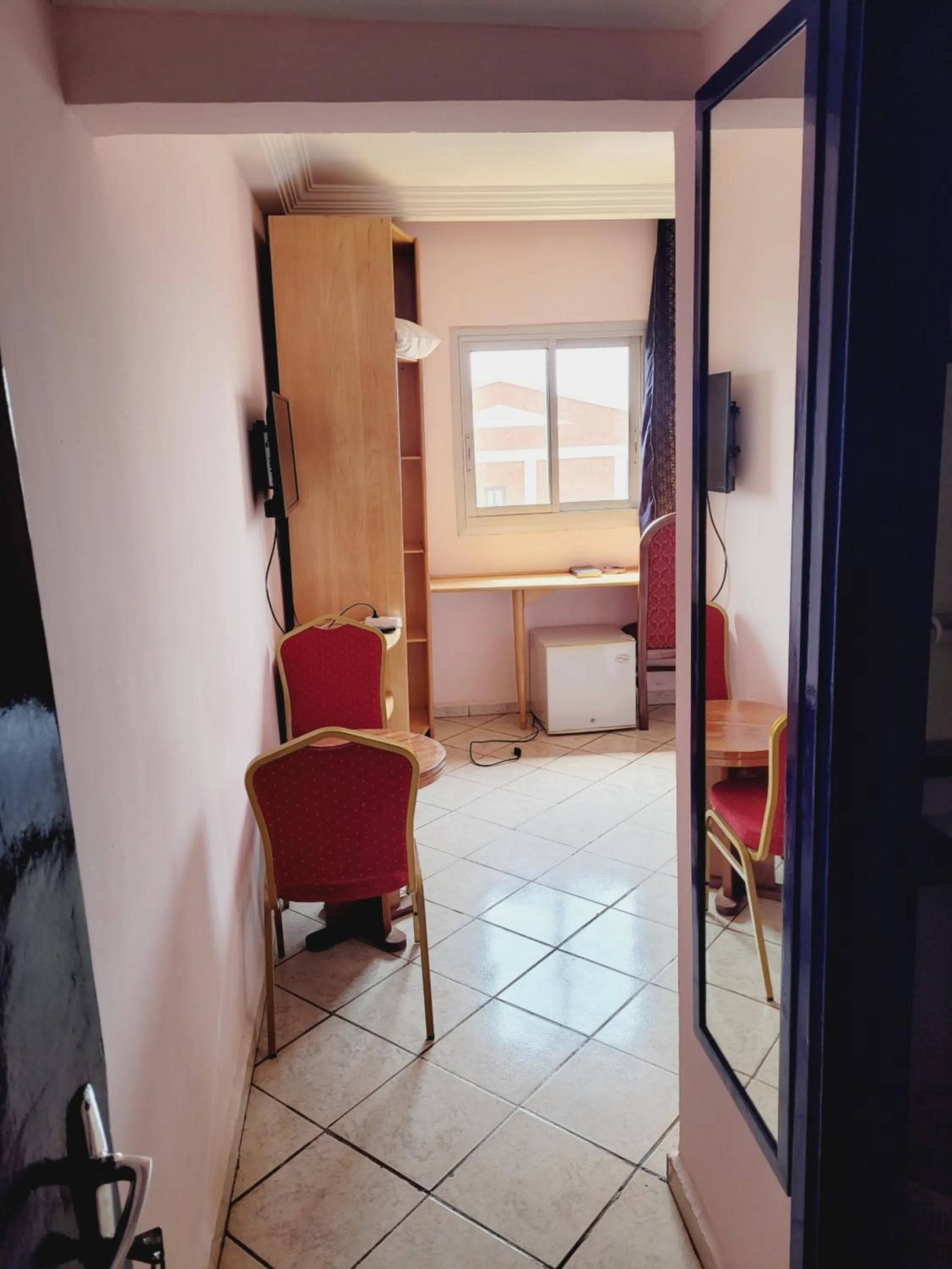 Dining area in Hôtel Altitel