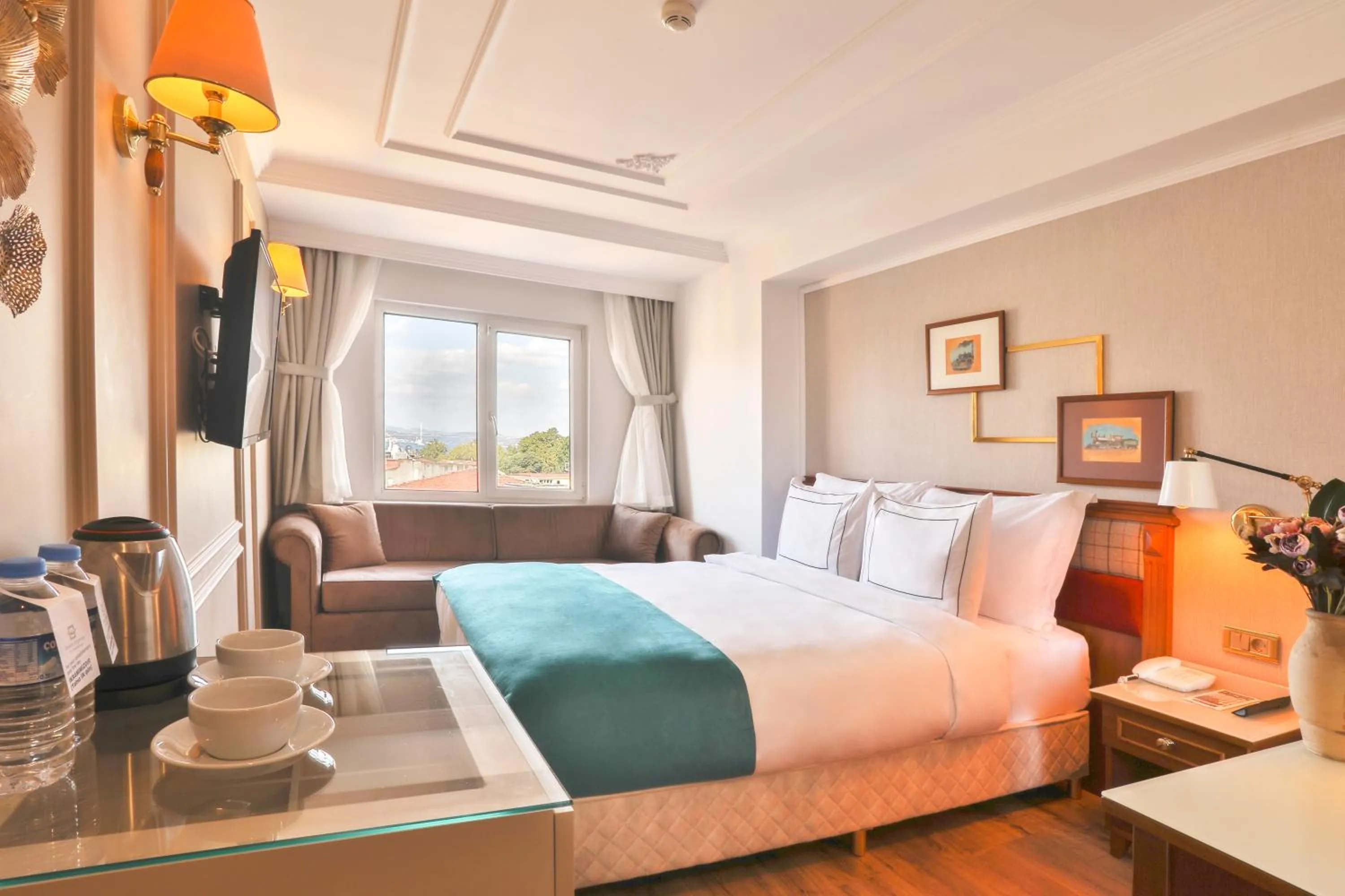 Bed in Orient Express & Spa by Orka Hotels